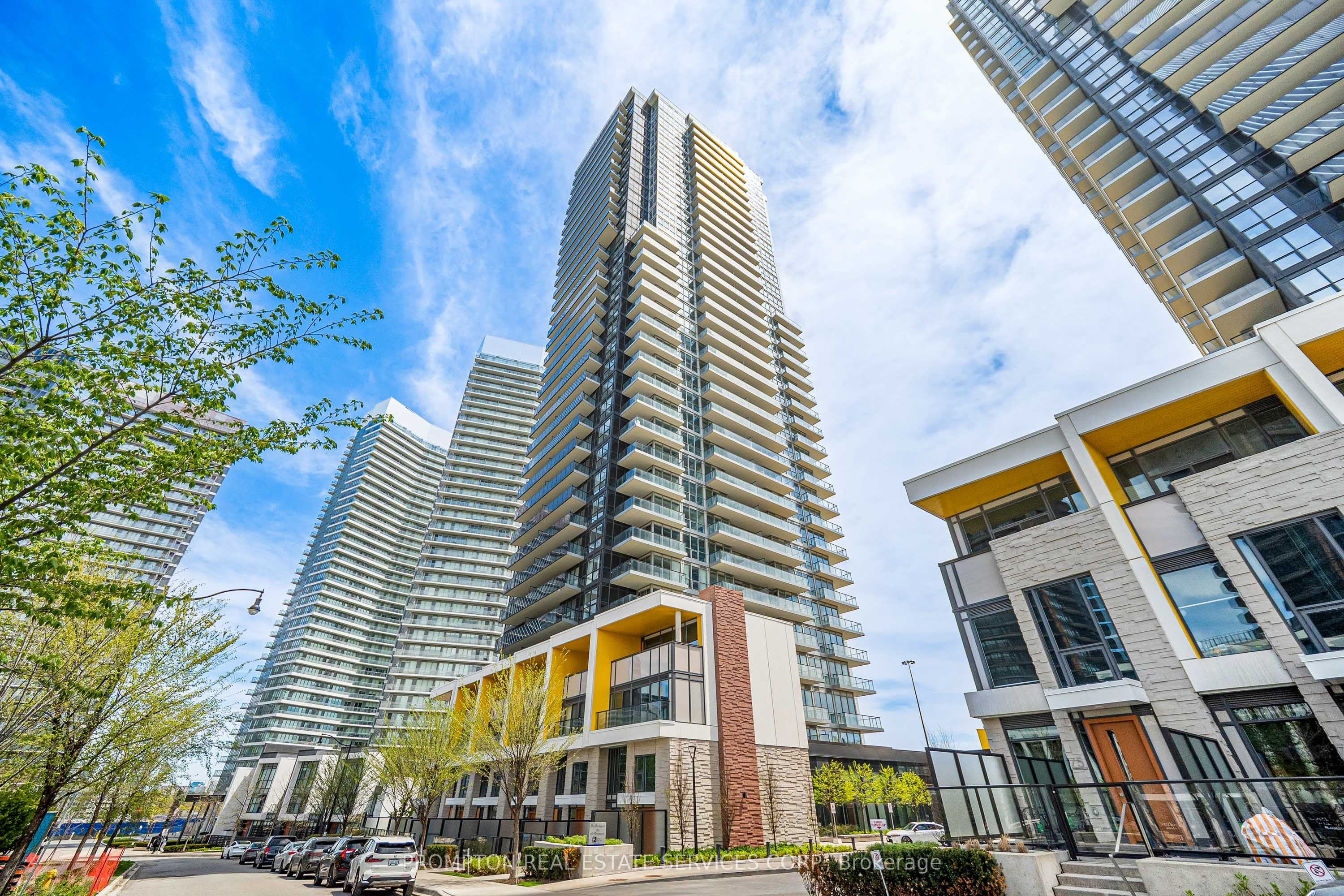 703-95 Mcmahon Drive, Toronto, ON, M2K 0H1