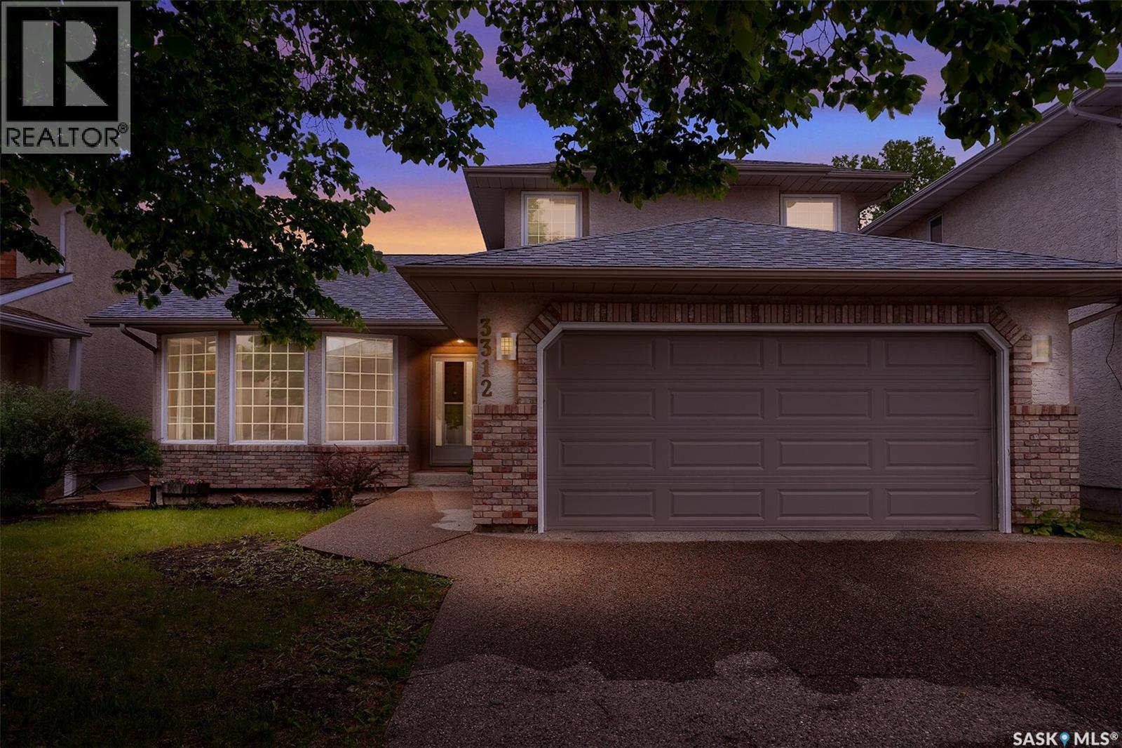 3312 Gloucester Bay, Regina, SK, S4V2T9