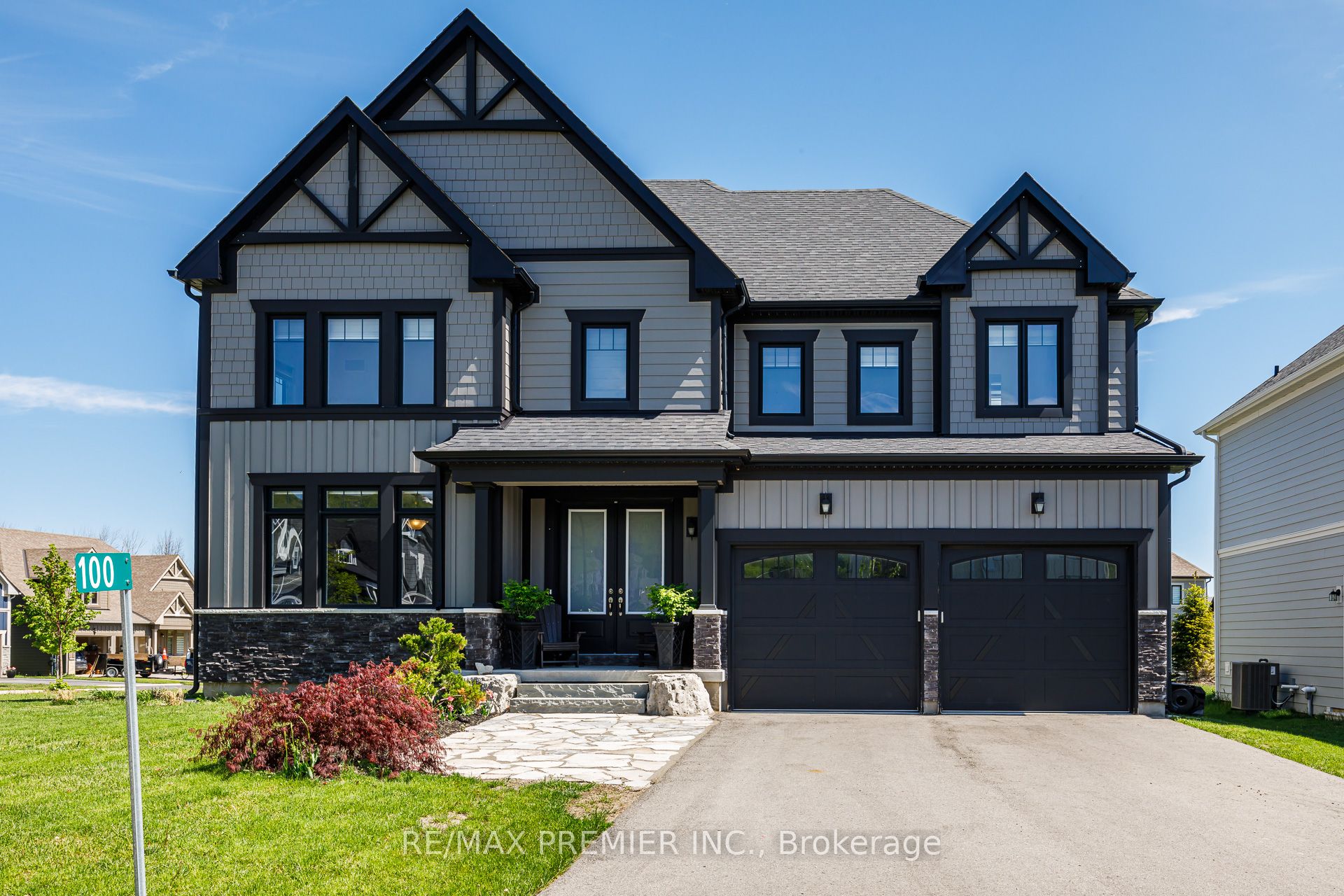 100 Stillwater Crescent, Blue Mountains, ON, L9Y 4P5