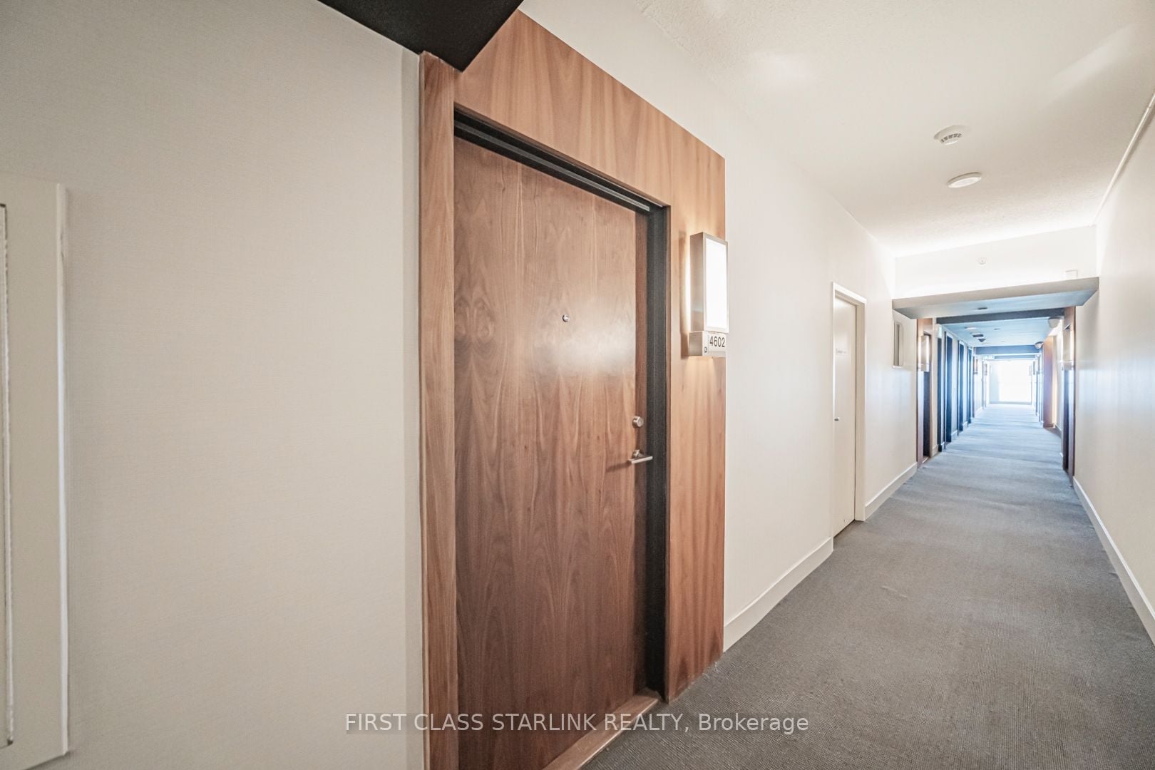 Additional image 6 of 4602-75 Queenswharf Road, Toronto, ON, M5V 0J8
