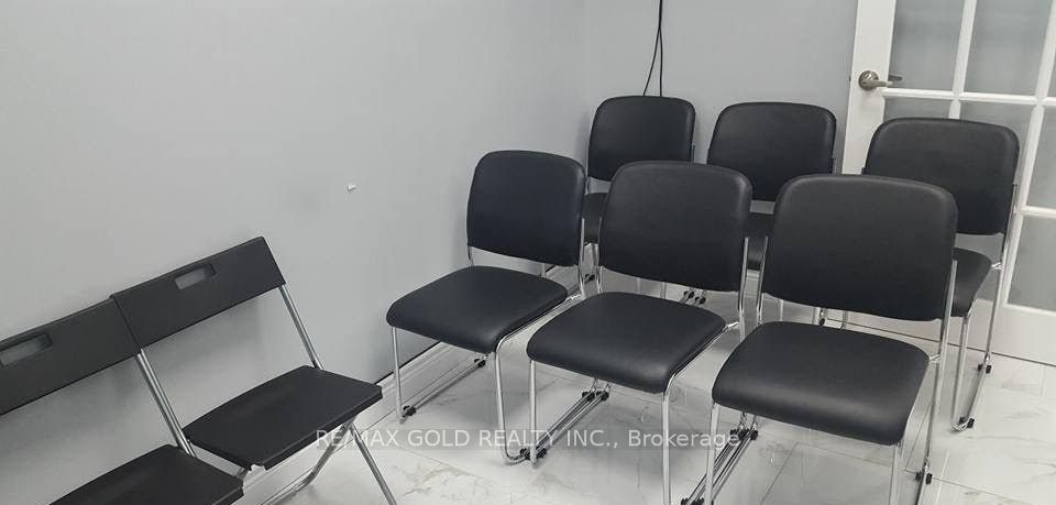 205-20 Maritime Ontario Boulevard, Brampton, ON, L6S 0E7 photo 3