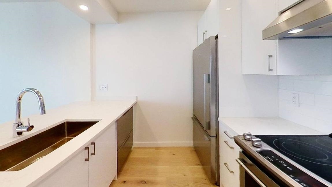 Additional image 3 of 8XX-1338 Homer Street, Vancouver, BC, V6B 6A7