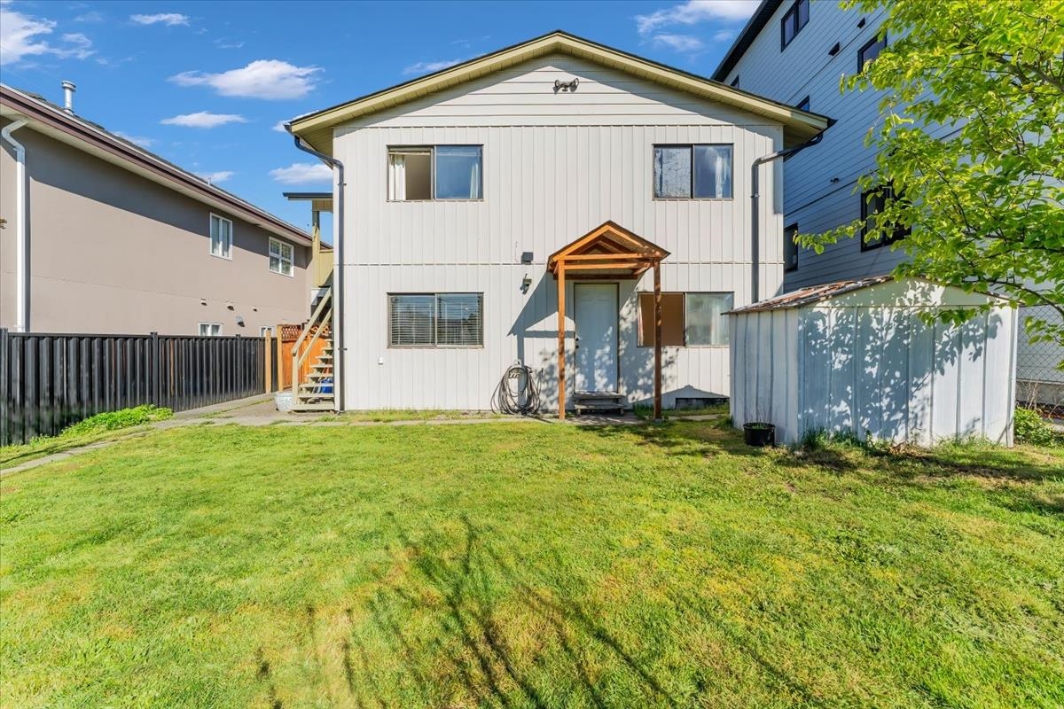 7266 17th Avenue, Burnaby, BC, V3N 1K9 photo 3