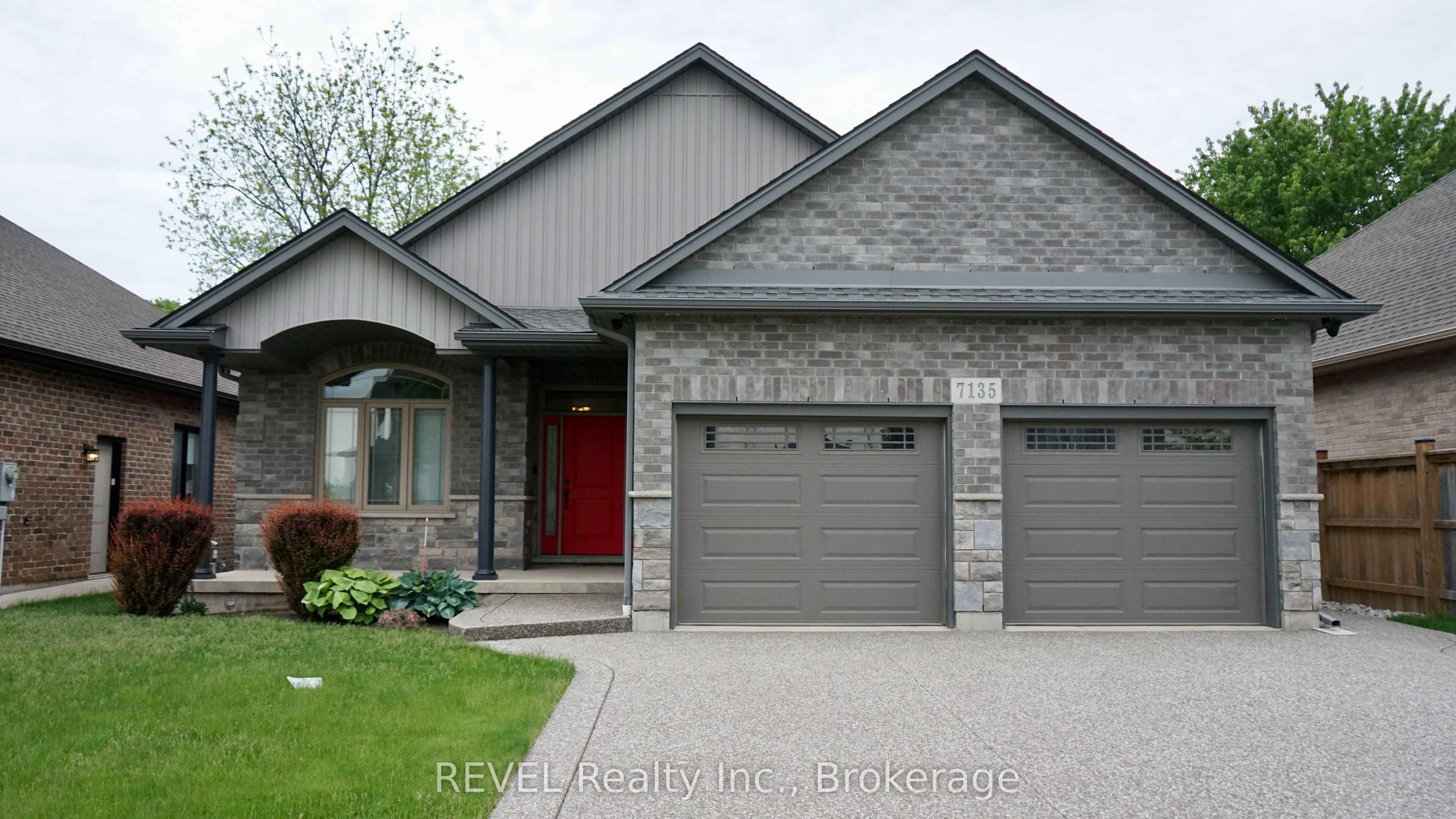 7135 Optimist Lane, Niagara Falls, ON, L2E 0B2