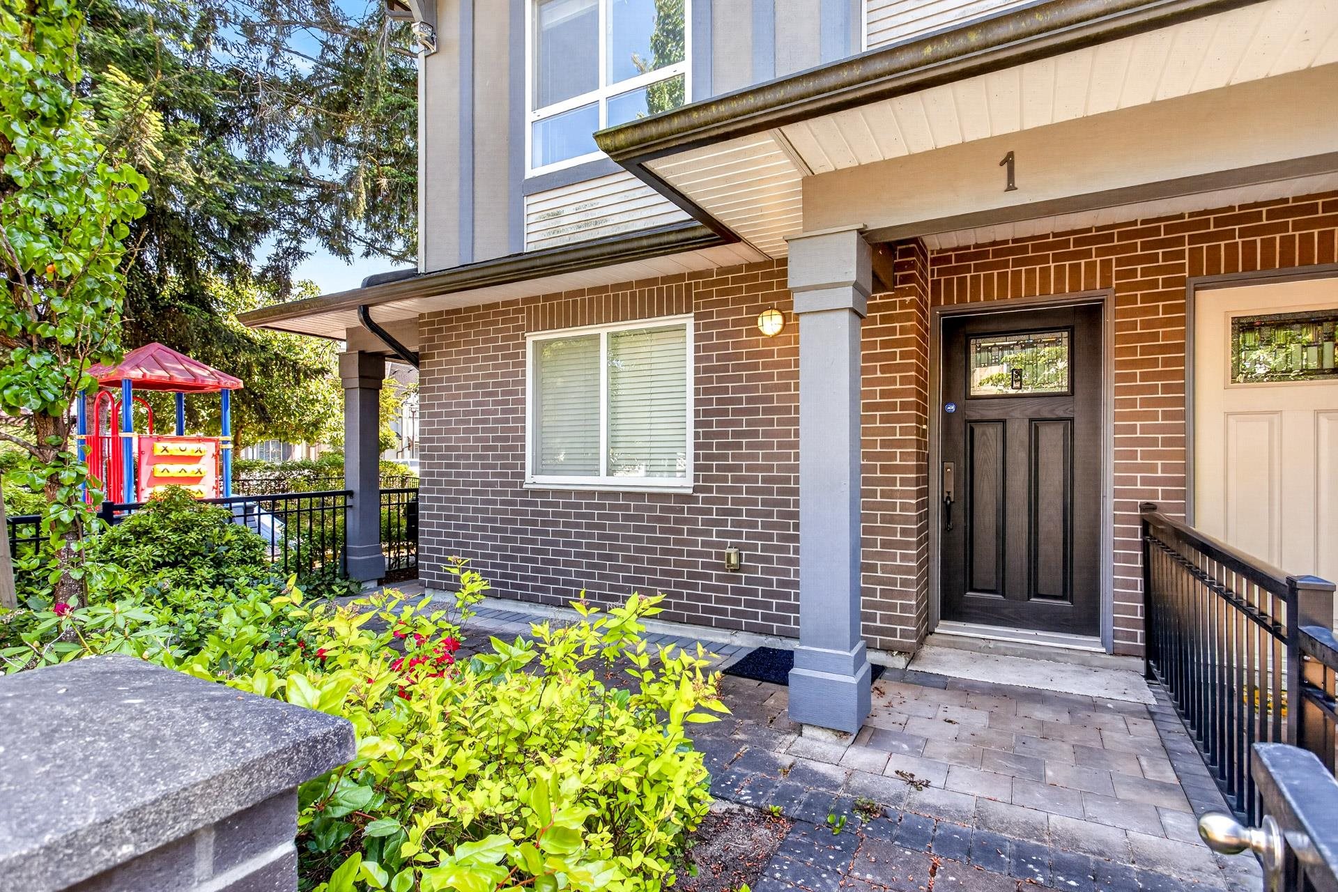 1-7691 Bridge Street, Richmond, BC, V6Y 2S6 photo 2