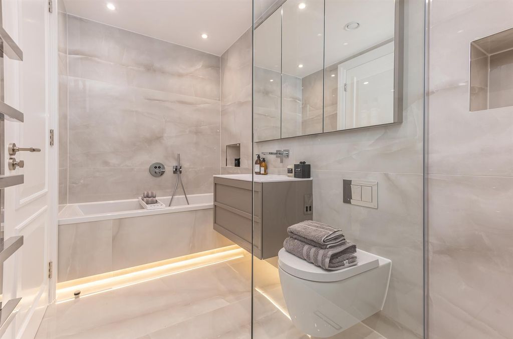 Additional image 9 of 2 bed flat for saleWatford Road, Radlett WD7