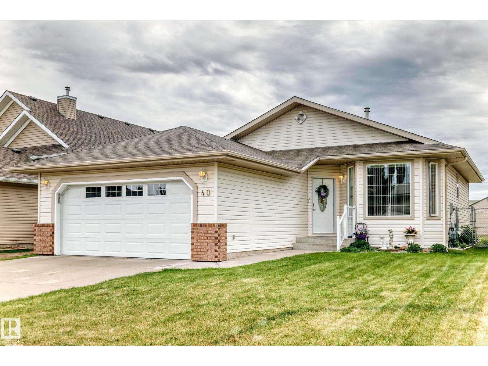 40 Heritage Crescent, Stony Plain, AB, T7Z2G1