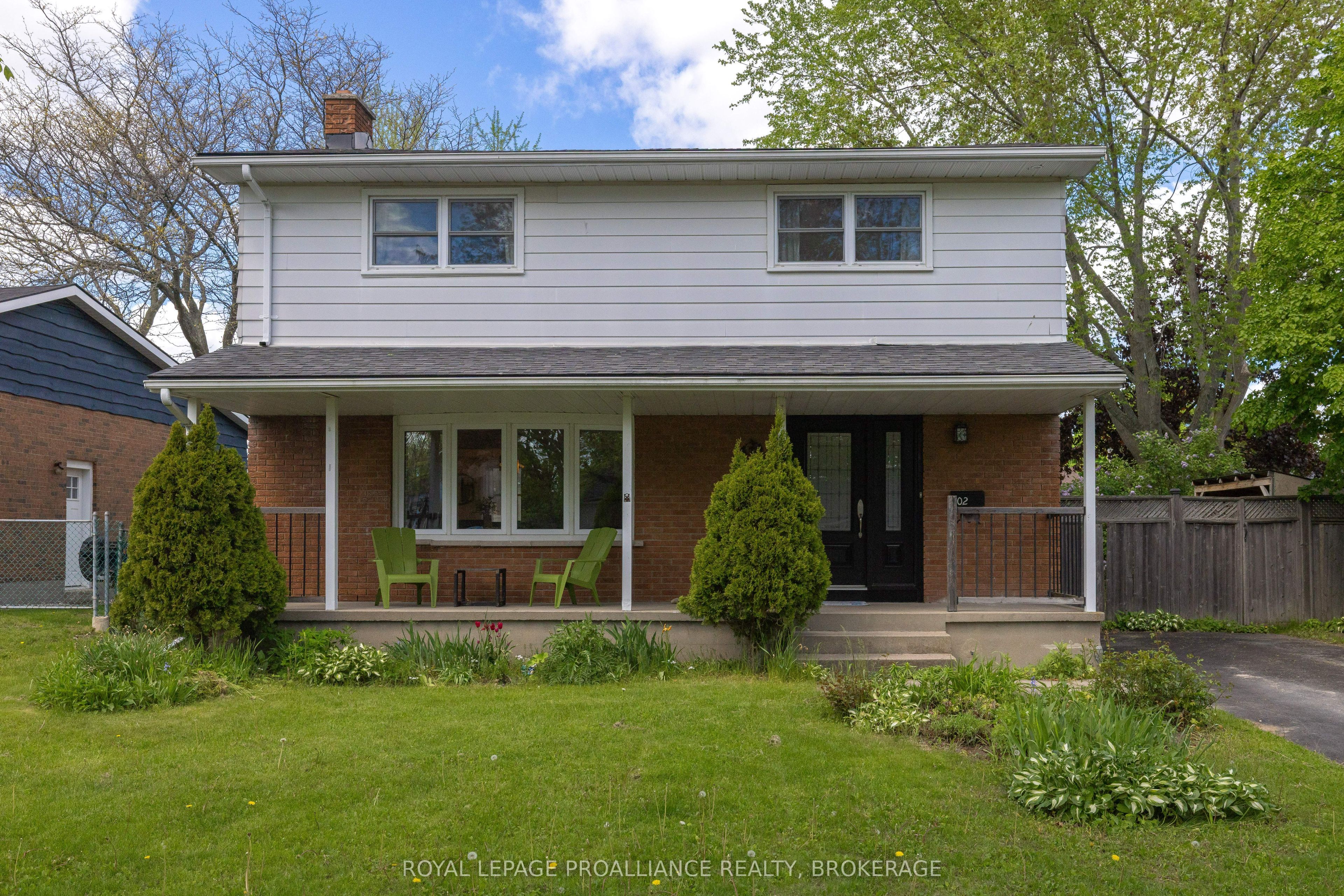102 Herchmer Crescent, Kingston, ON, K7M 2V9