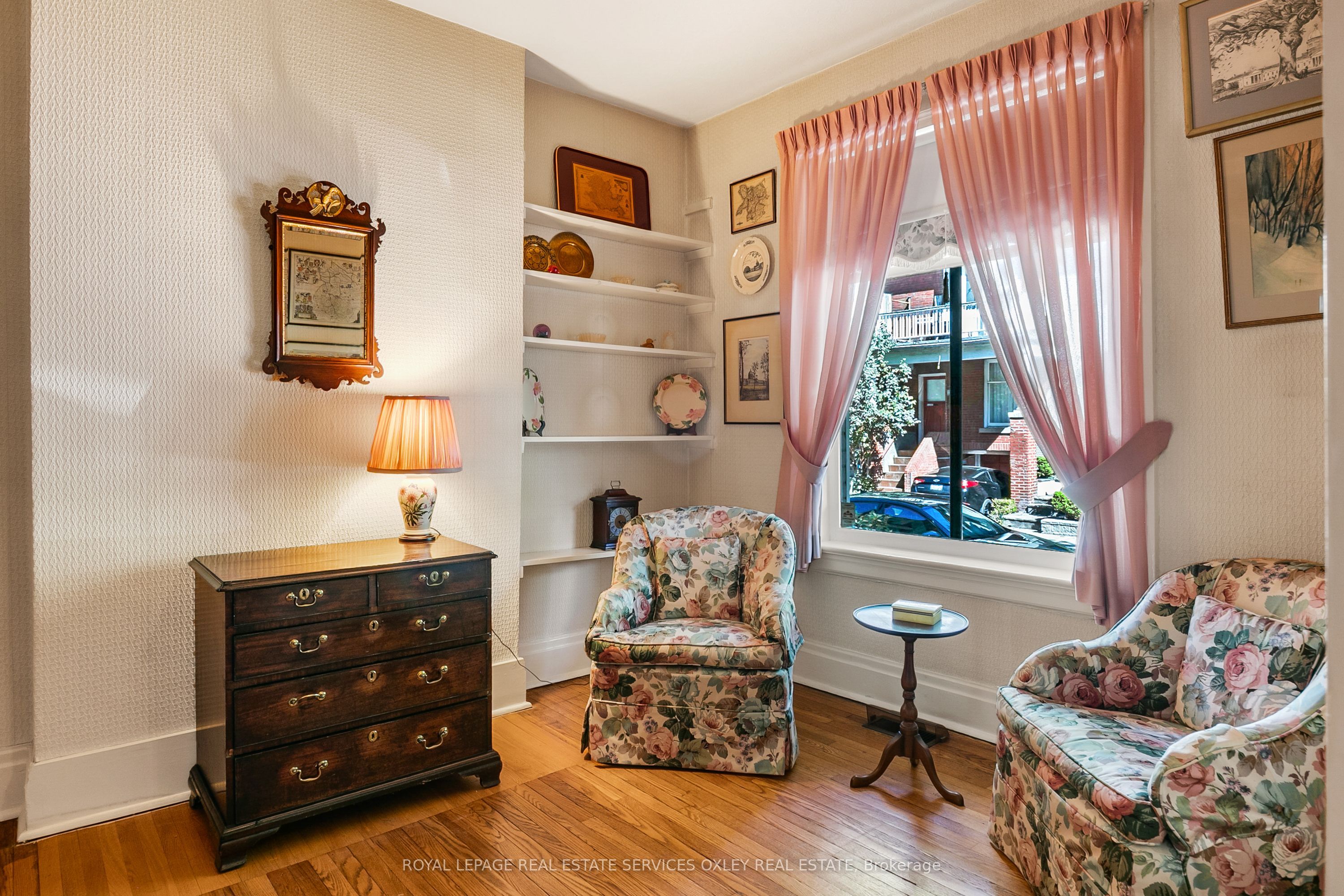Additional image 4 of 129 Alcorn Avenue, Toronto, ON, M4V 1E5