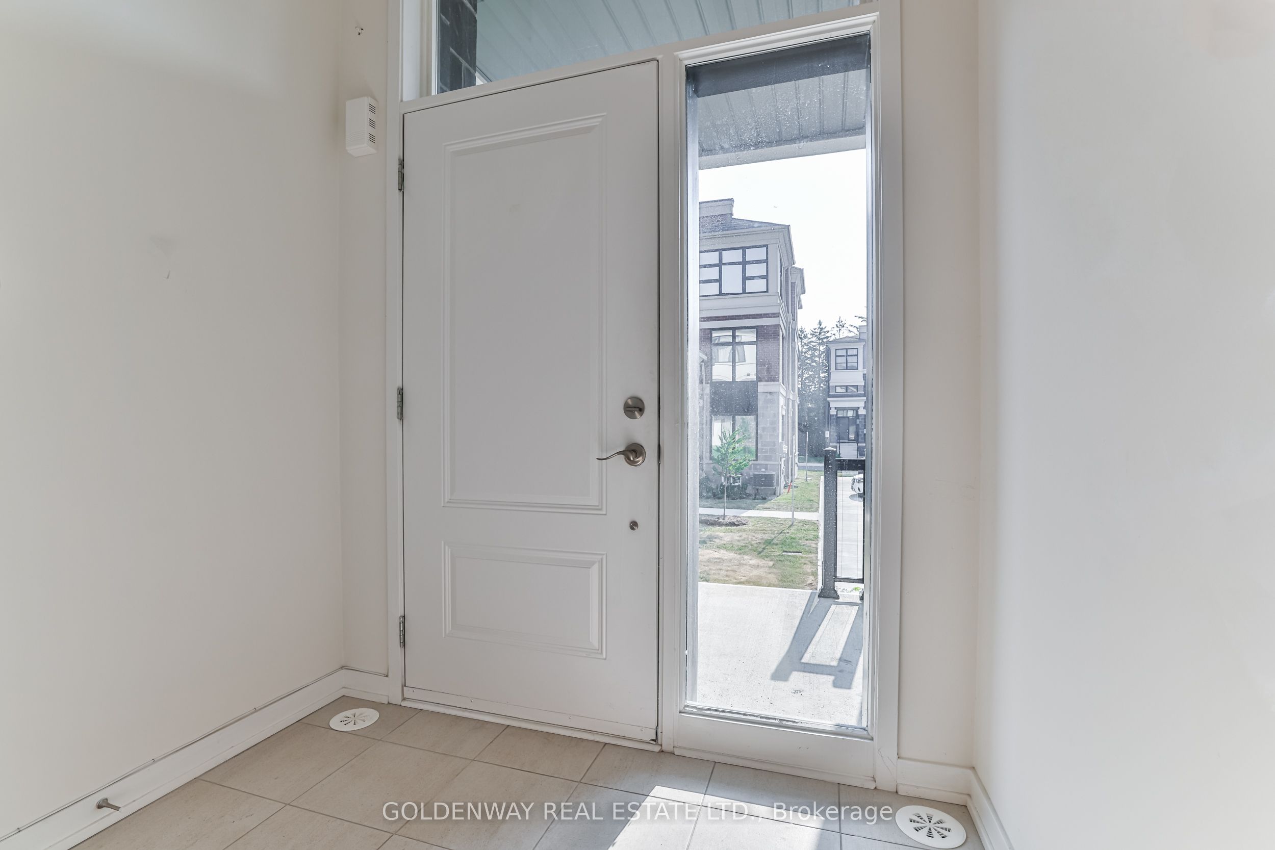 31 Wuhan Lane, Markham, ON, L6E 0V4 photo 3