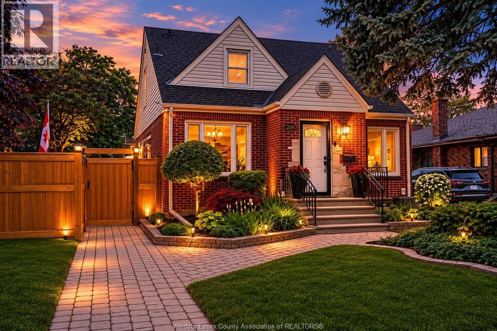 289 Ford Boulevard, Windsor, ON, N8S2E4 photo 2