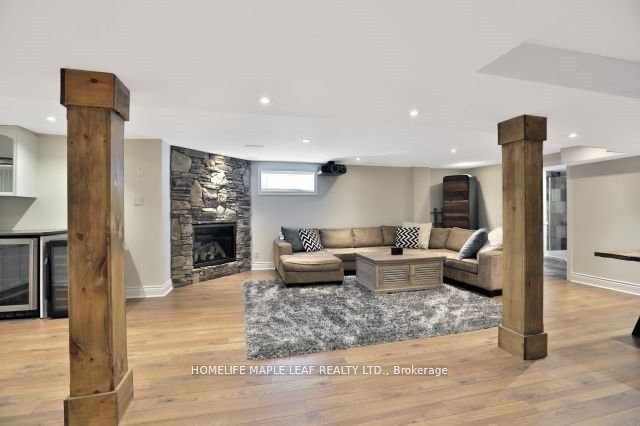 Additional image 6 of 1124 Bridge Road, Oakville, ON, L6L 2B9