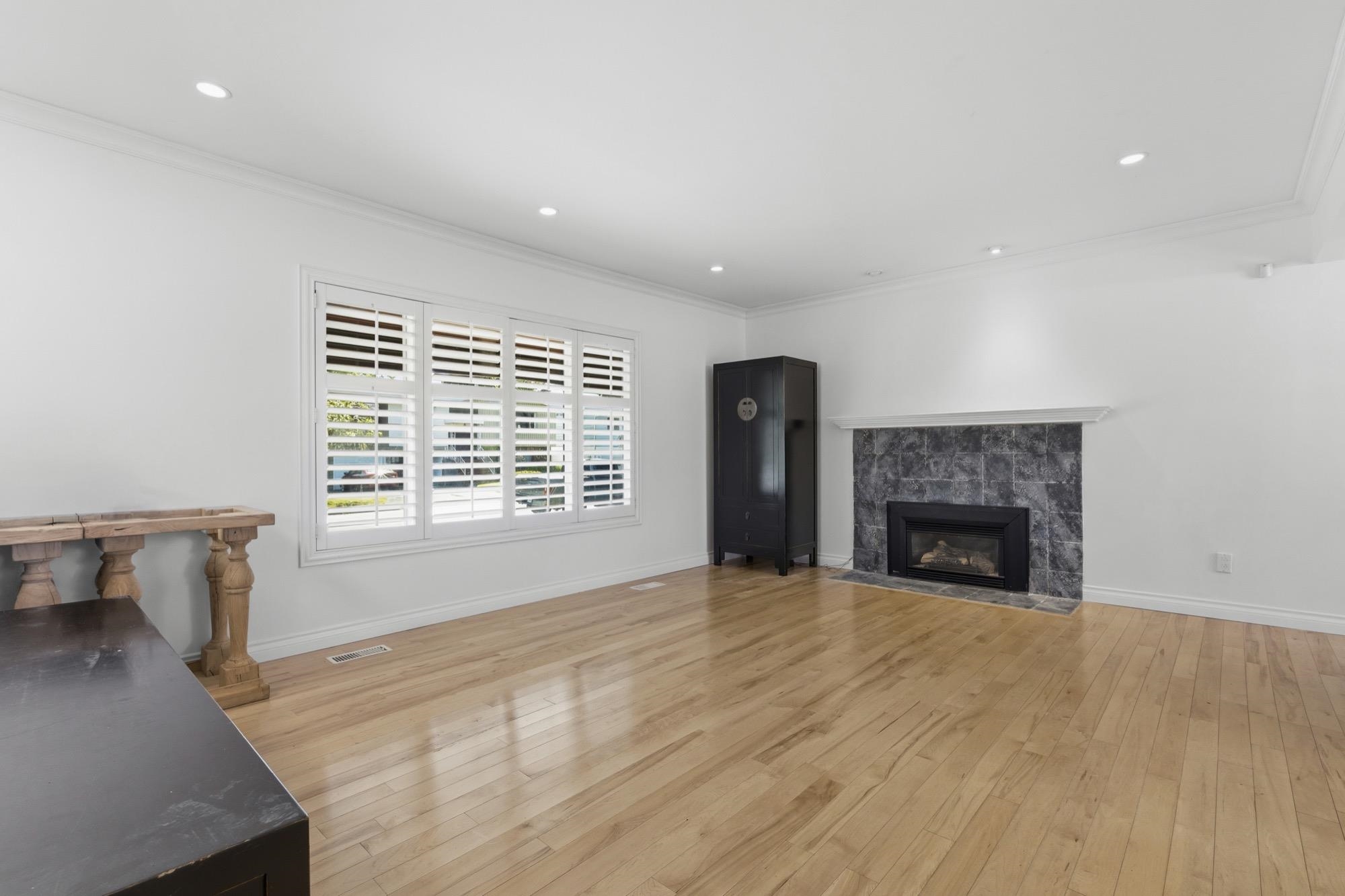 10851 Rosecroft Crescent, Richmond, BC, V6A 2J2 photo 3