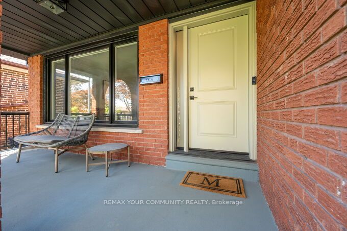 19 Hamer Boulevard, Toronto, ON, M9R 4A8 photo 4