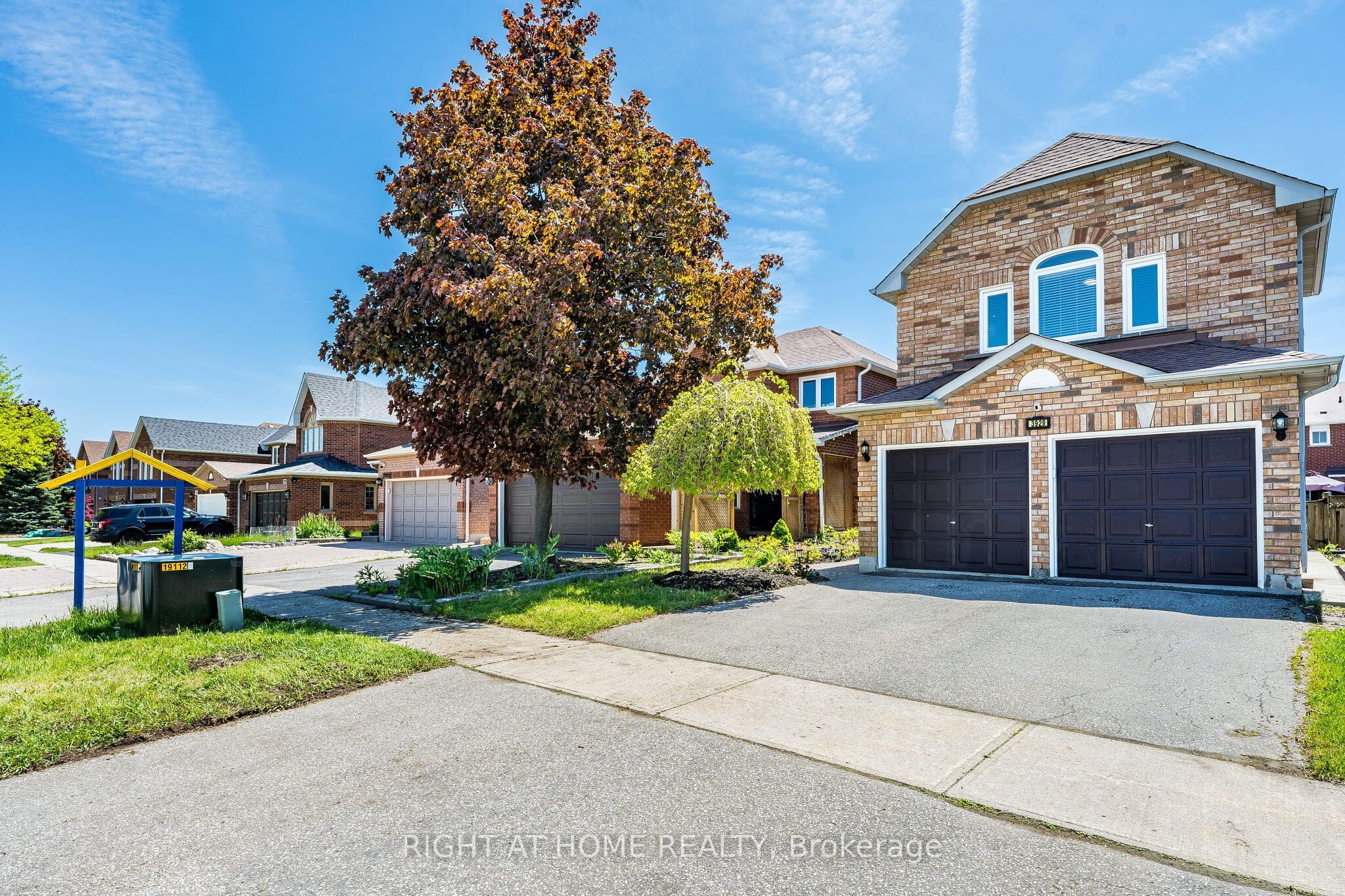 3928 Hazelridge Road, Mississauga, ON, L5N 6Z4