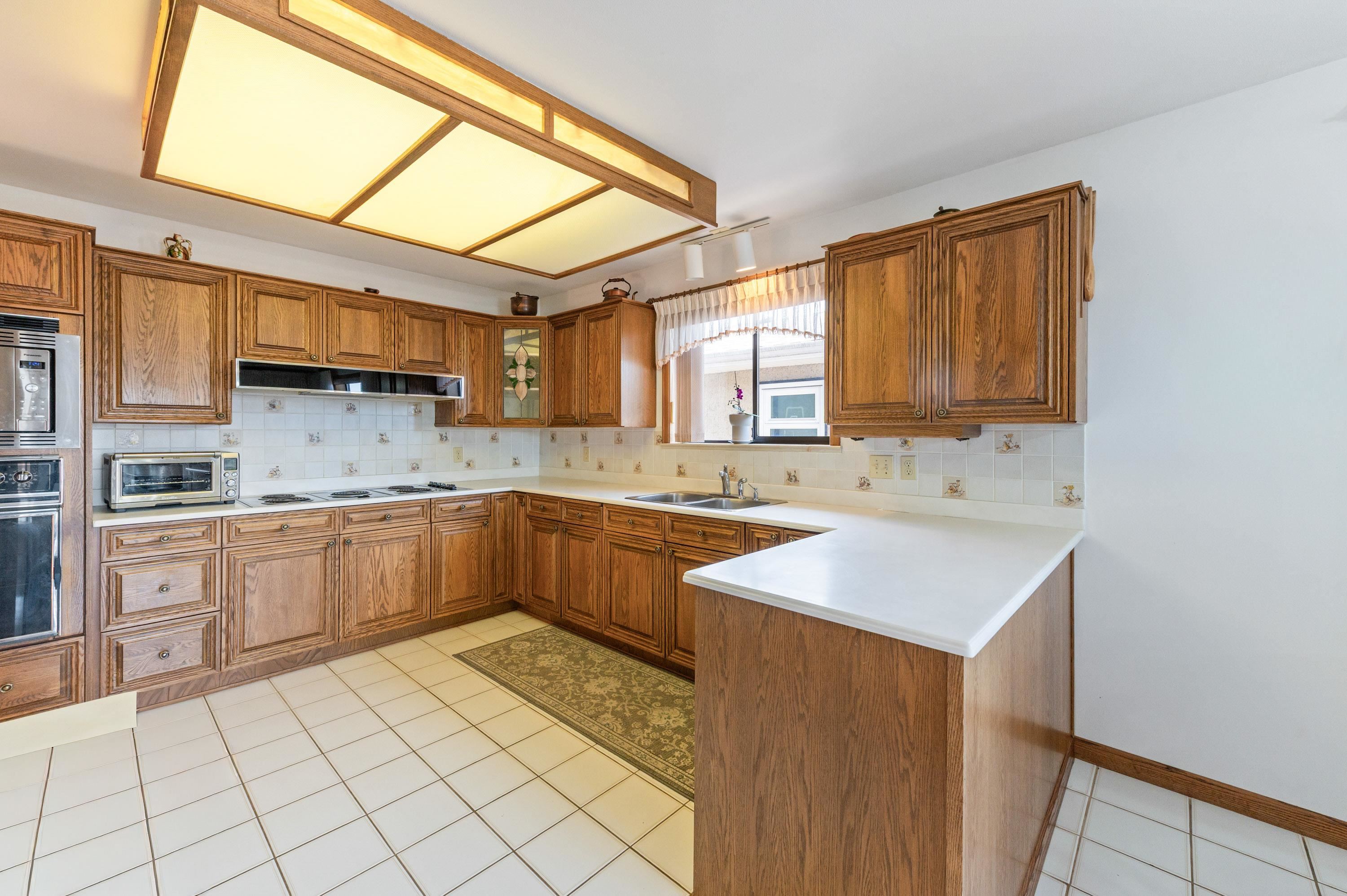 Additional image 3 of 2411 39th Avenue E, Vancouver, BC, V5R 2V4