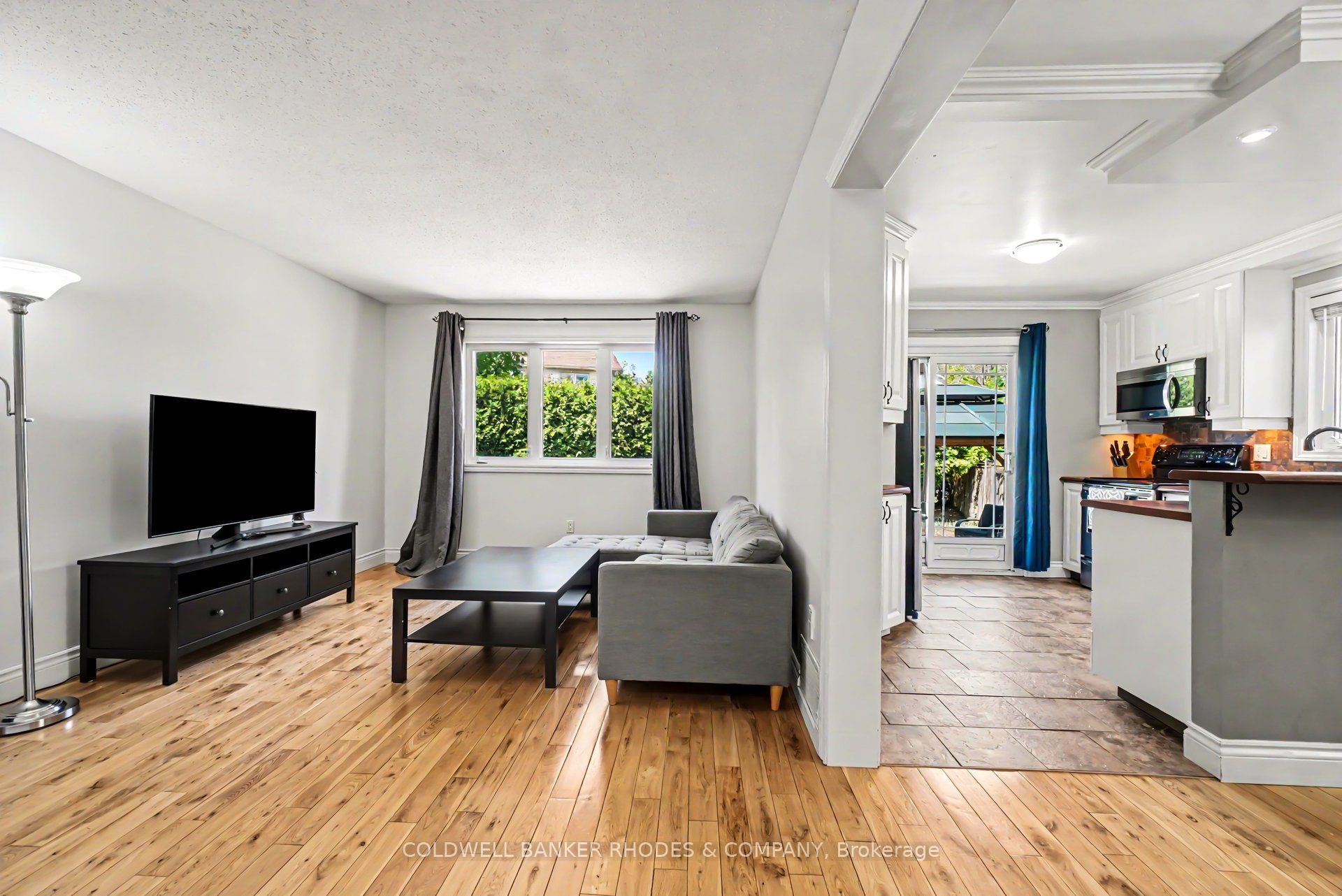 Additional image 4 of 1809 Brousseau Crescent, Ottawa, ON, K1C 2Y5