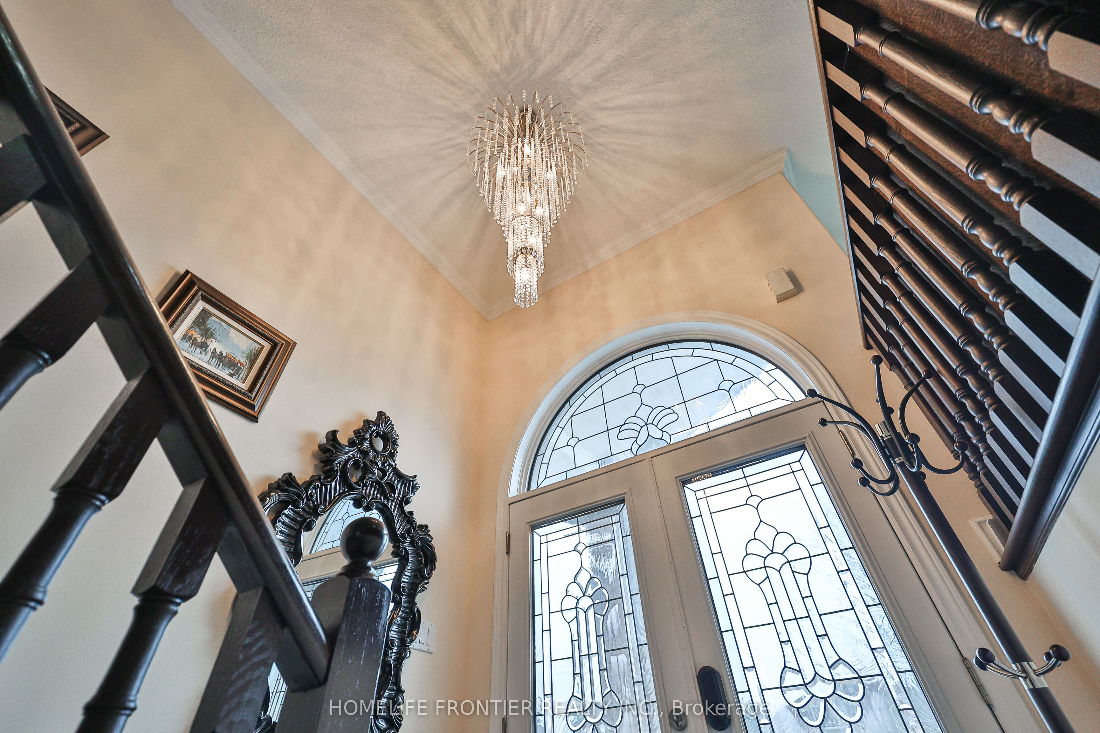 Additional image 3 of 30 Saint Avenue, Bradford West Gwillimbury, ON, L3Z 3E6
