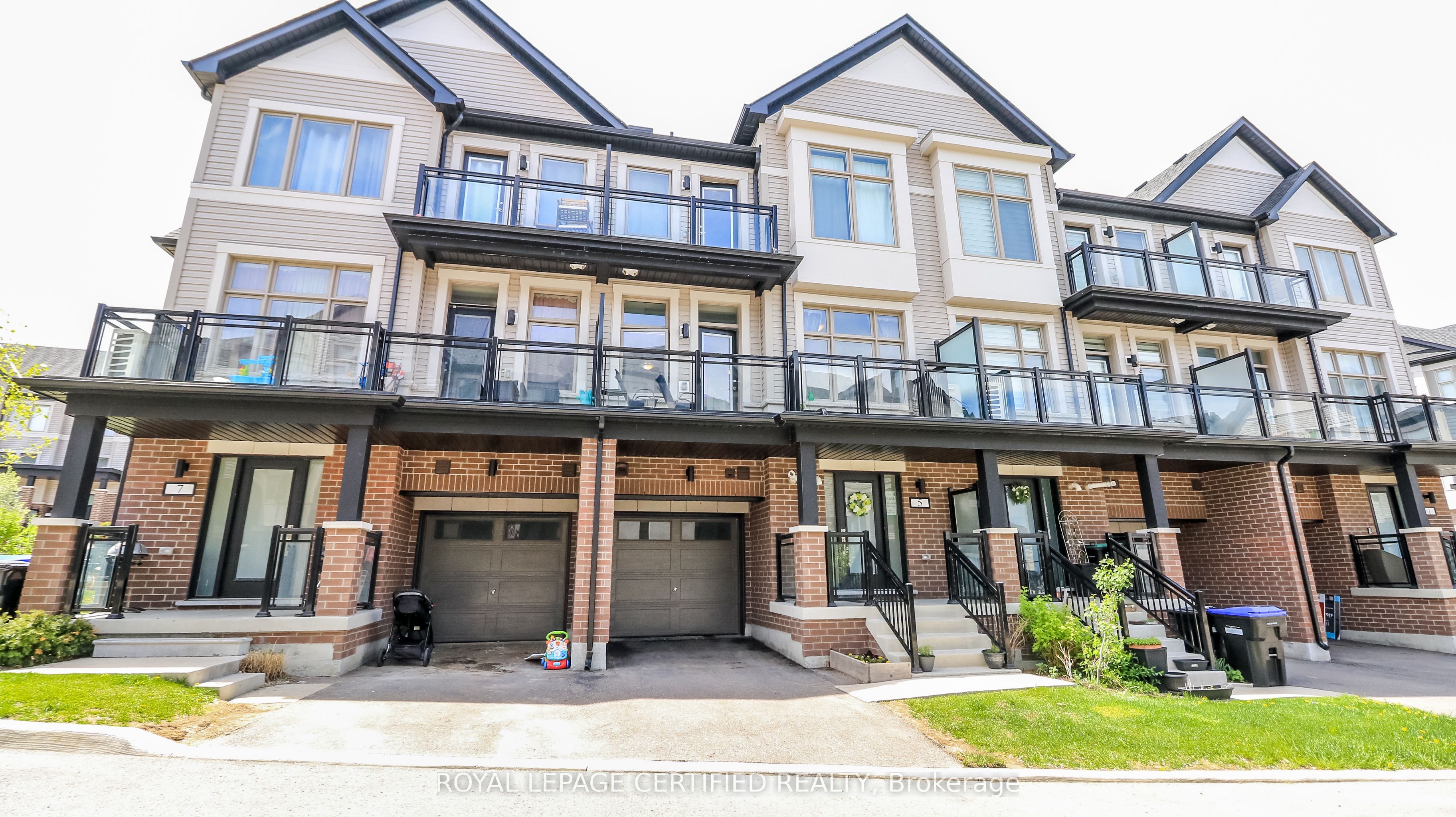 54-5 Hughes Lane, New Tecumseth, ON, L0G 1W0