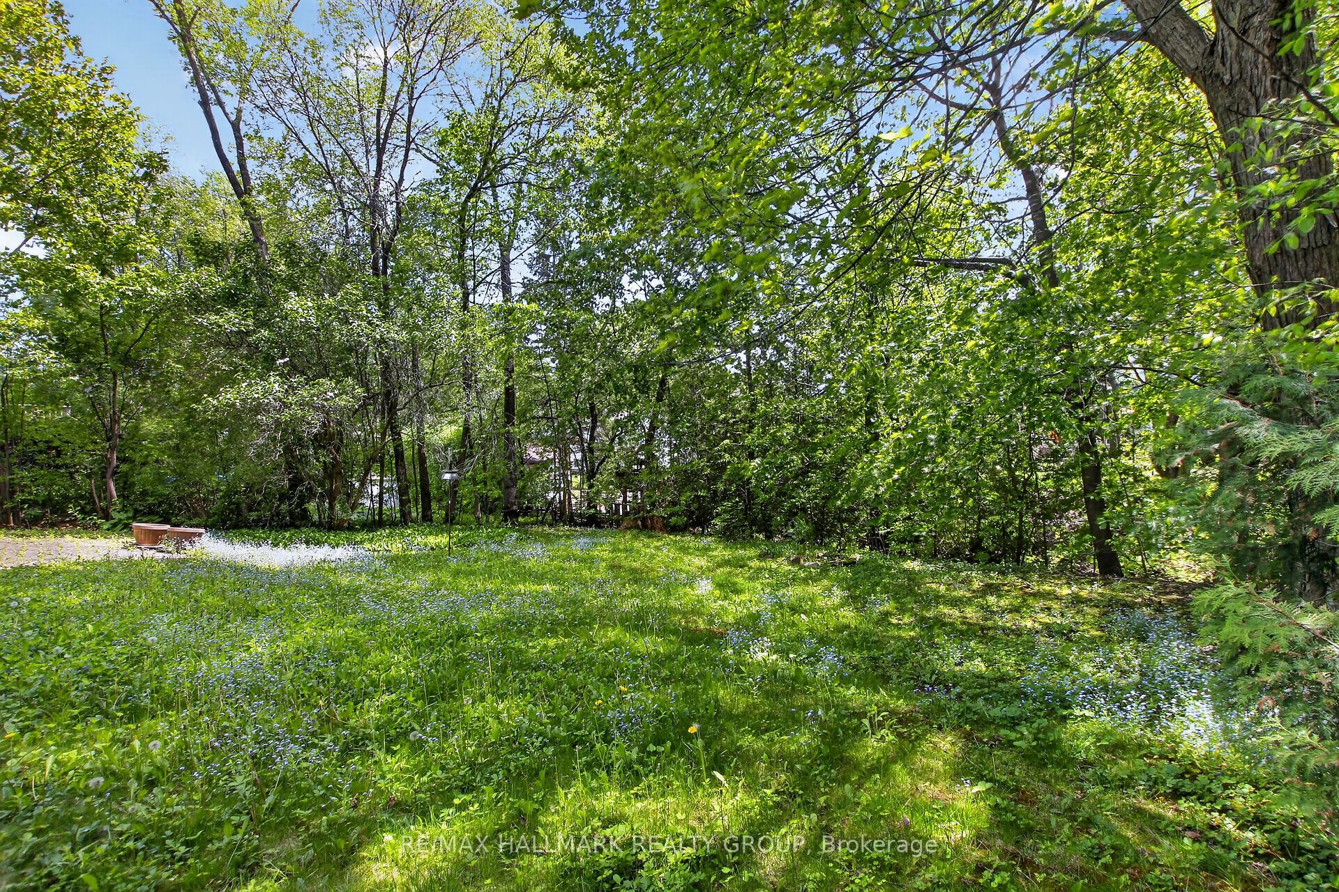 Additional image 5 of 41 Parkmount Crescent, Ottawa, ON, K2H 5T3