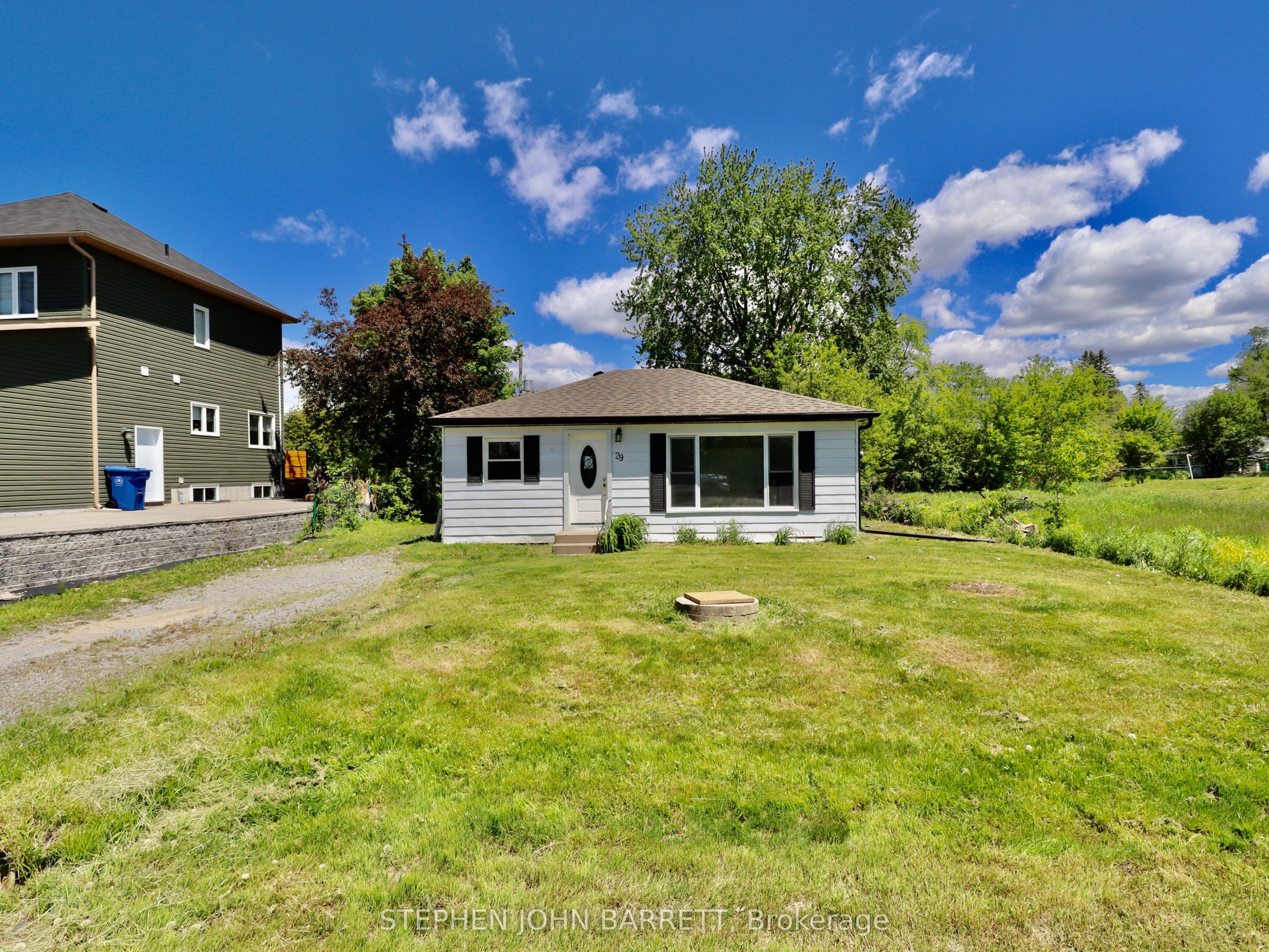 29 Blue Jay Boulevard, Georgina, ON, L0E 1N0 photo 5
