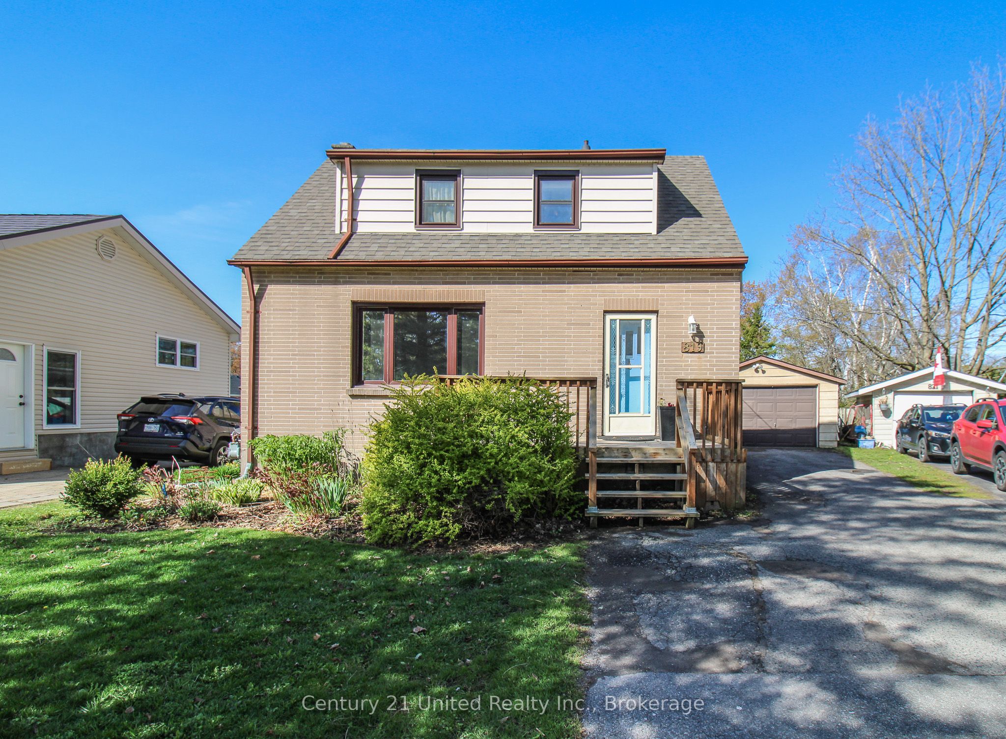 Additional image 2 of 819 Argyle Street, Peterborough, ON, K9H 5T4