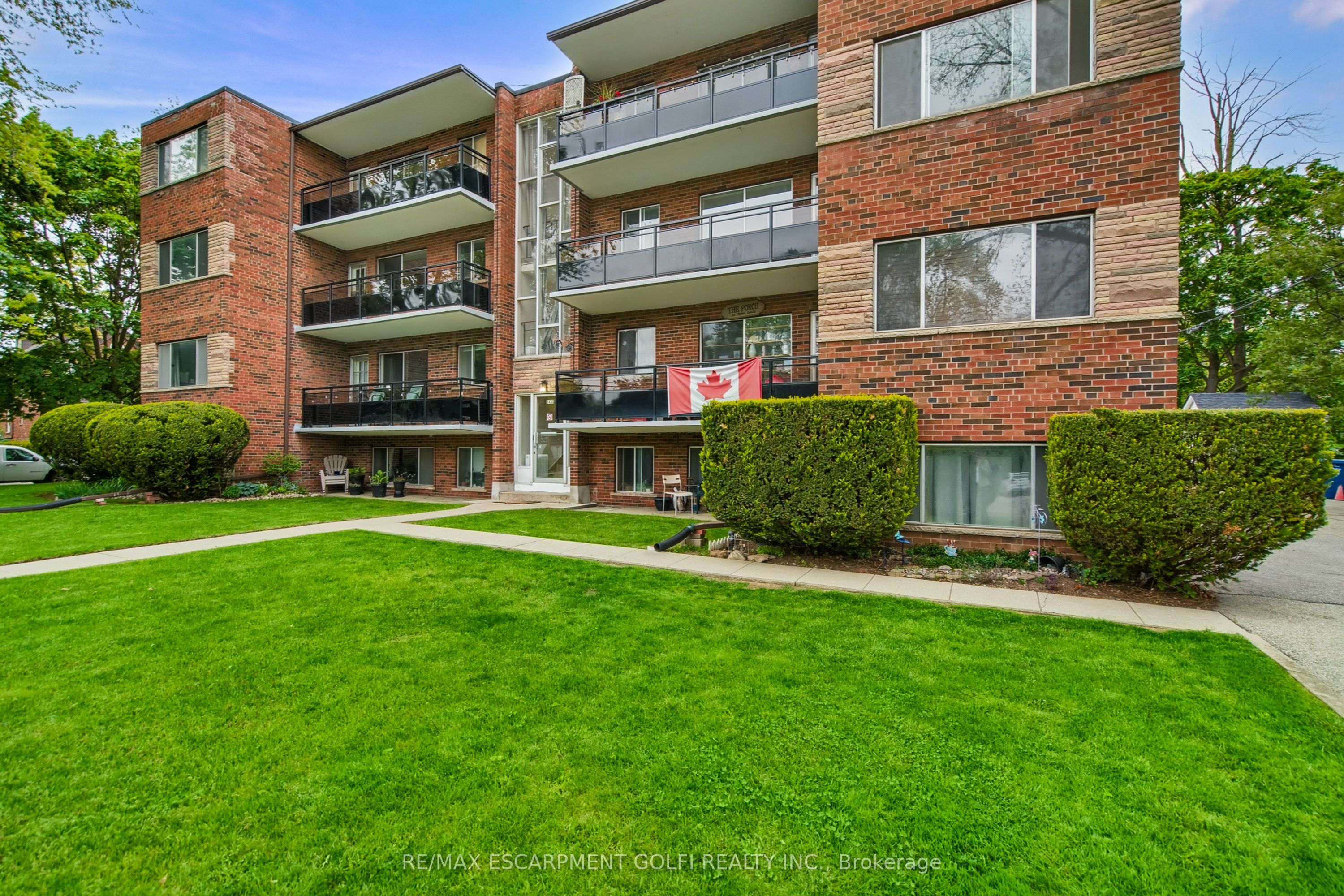 9-2433 First Street, Burlington, ON, L7R 1C7 photo 4