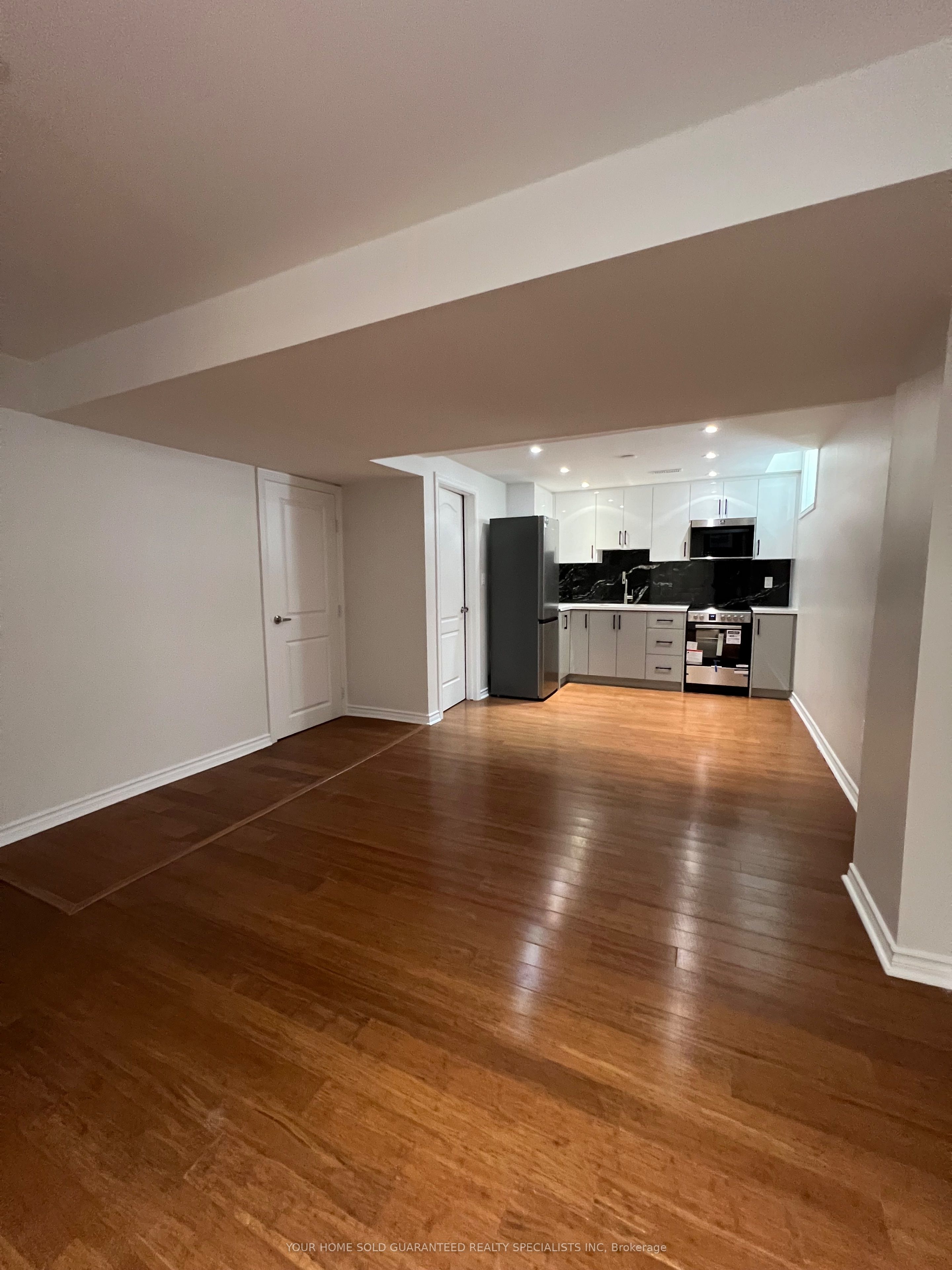 Additional image 3 of 74 Bulmer Crescent, Newmarket, ON, L3X 3K1