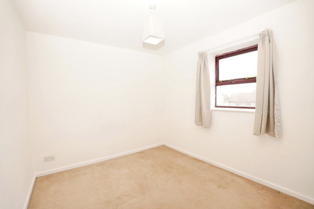 Additional image 4 of 2 bed flat for saleChapelgate, Retford DN22