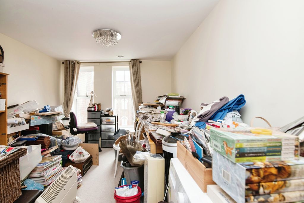 Additional image 9 of 2 bed flat for saleClive Road, Redditch, Worcestershire B97
