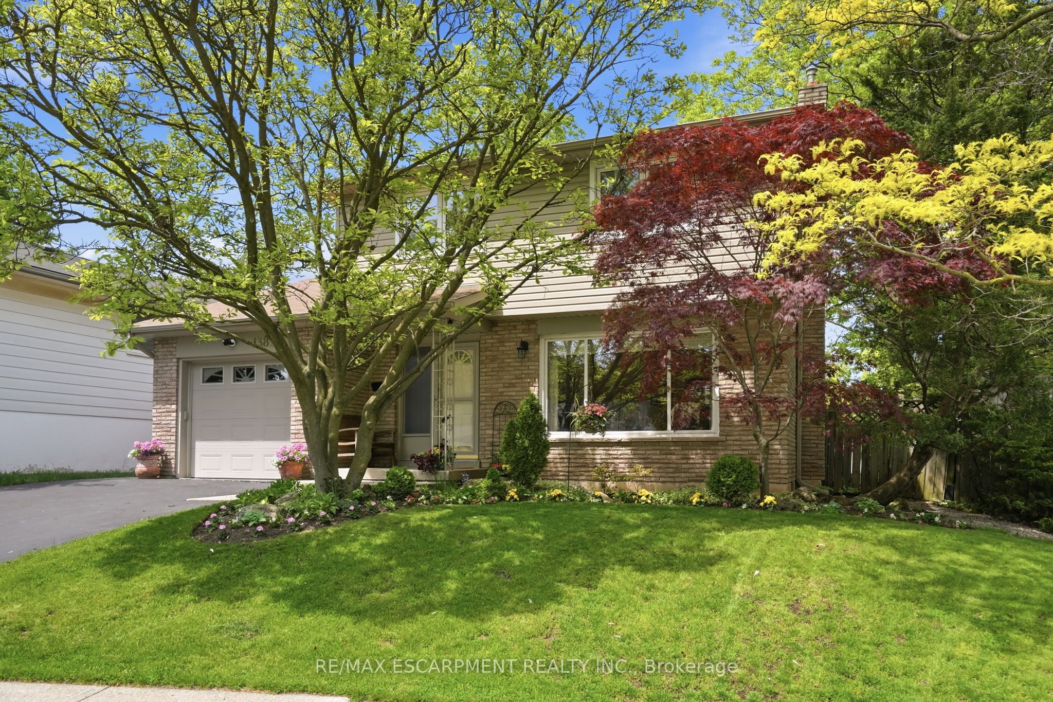 1381 Majestic Drive, Burlington, ON, L7M 1G5 photo 2