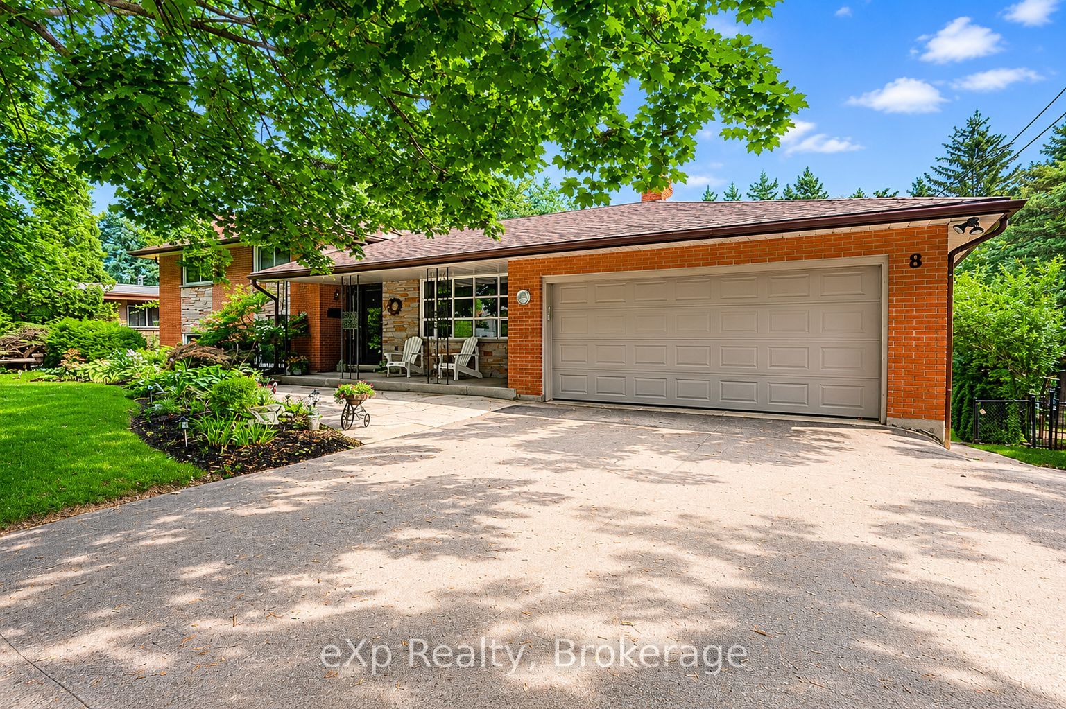 8 Malvern Crescent, Guelph, ON, N1L 1G8 photo 2