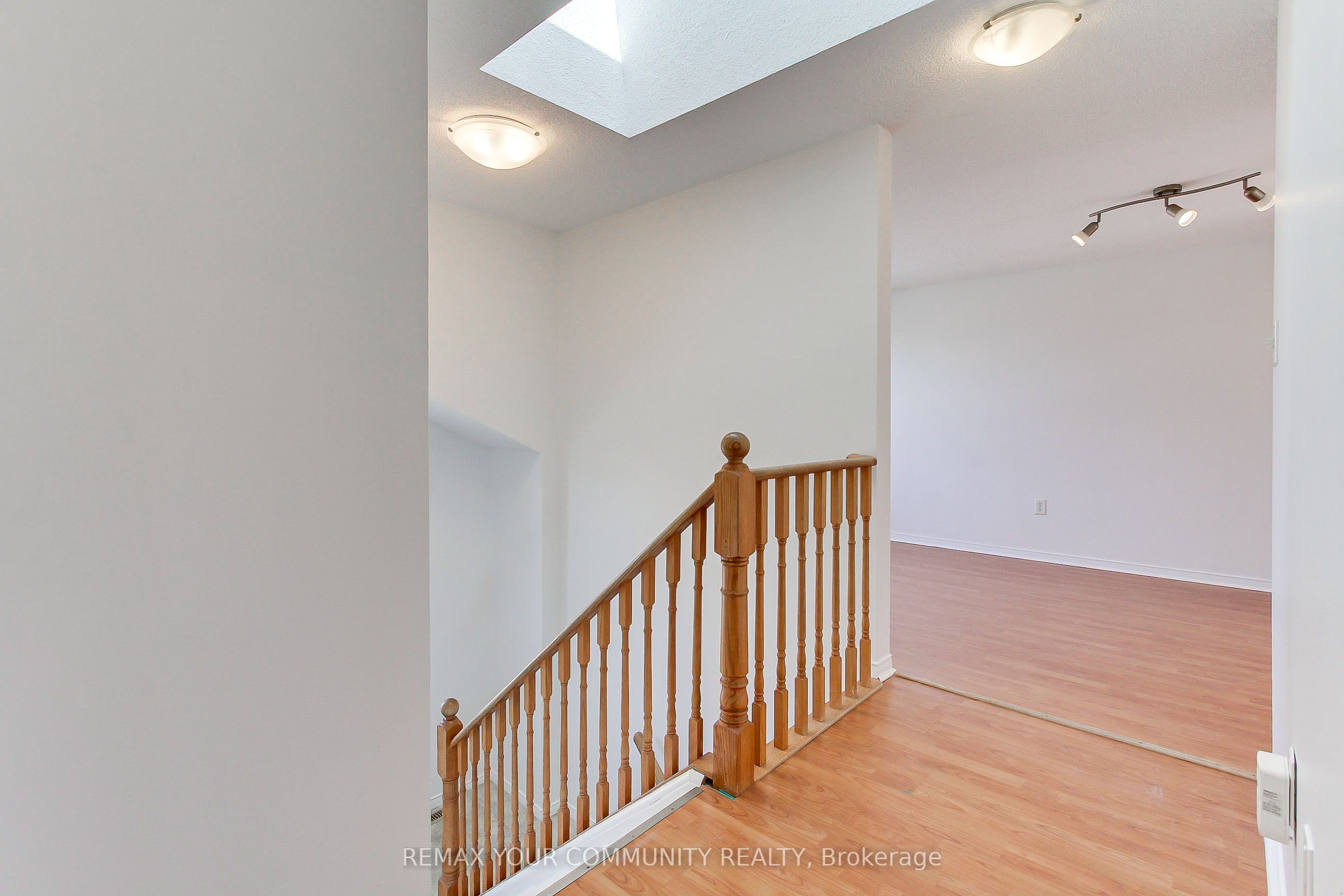 Main-72 Ambler Bay N/a, Barrie, ON, L4M 7A6 photo 4