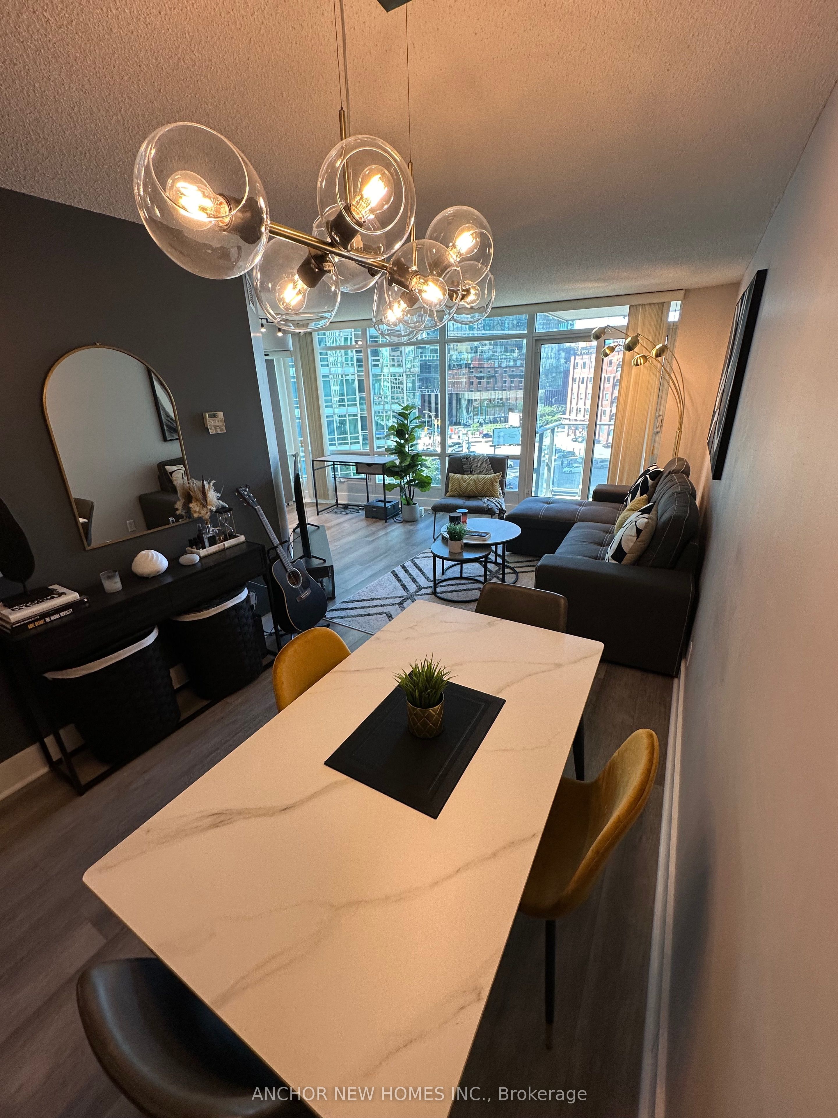 701-373 Front Street W, Toronto, ON, M5V 3R7 photo 3