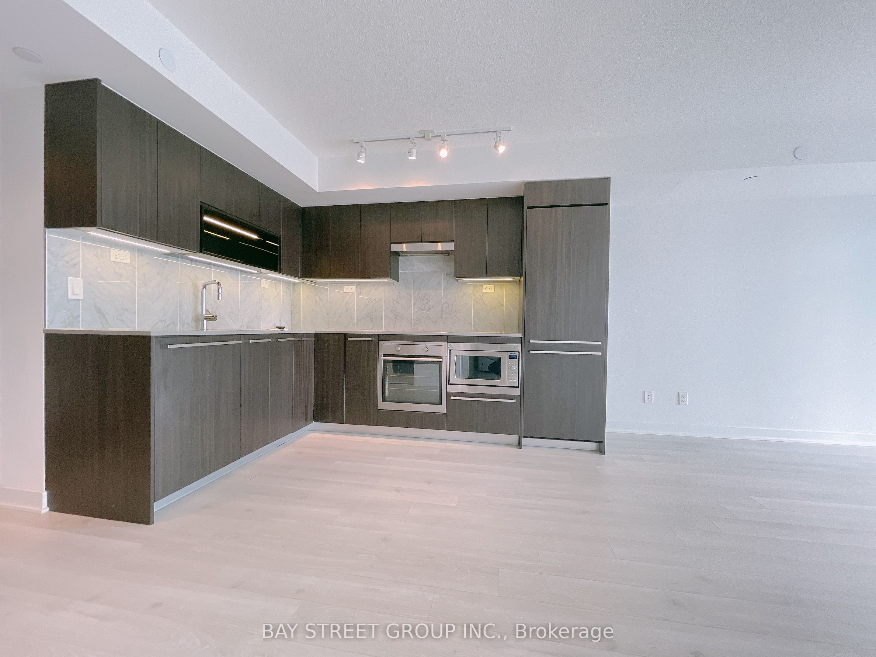 Additional image 3 of 2601-70 Queens Wharf Road, Toronto, ON, M5V 0J2