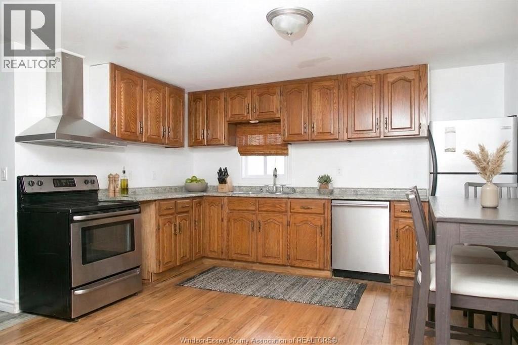 3074 Lloyd George Boulevard, Windsor, ON, N8T2V2 photo 4