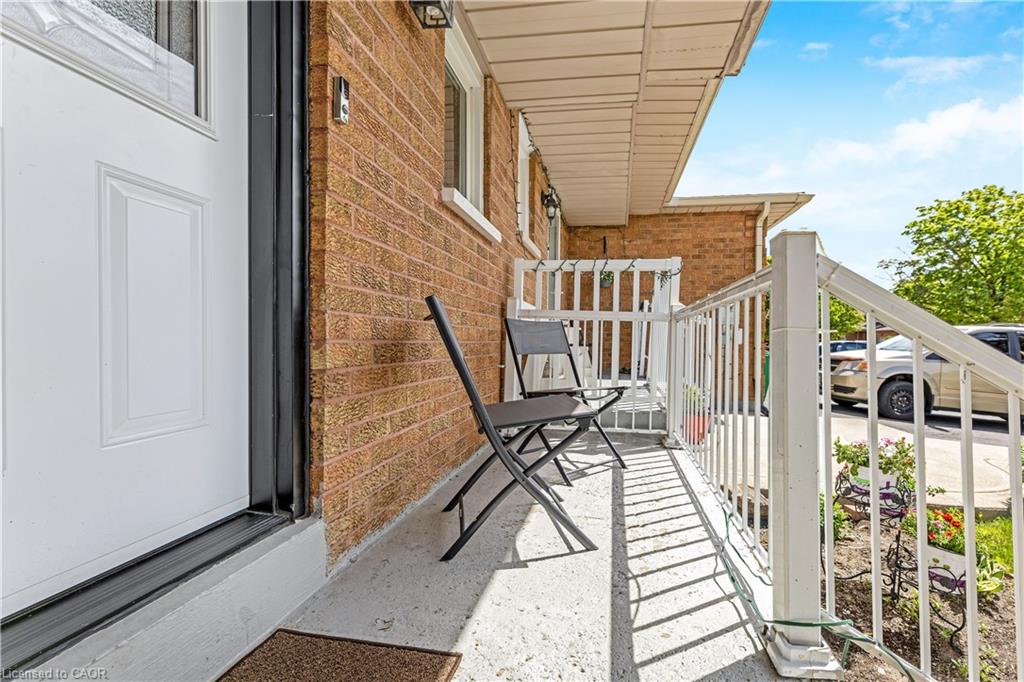 51 Acadian Heights, Brampton, ON, L6Y 4H3 photo 5