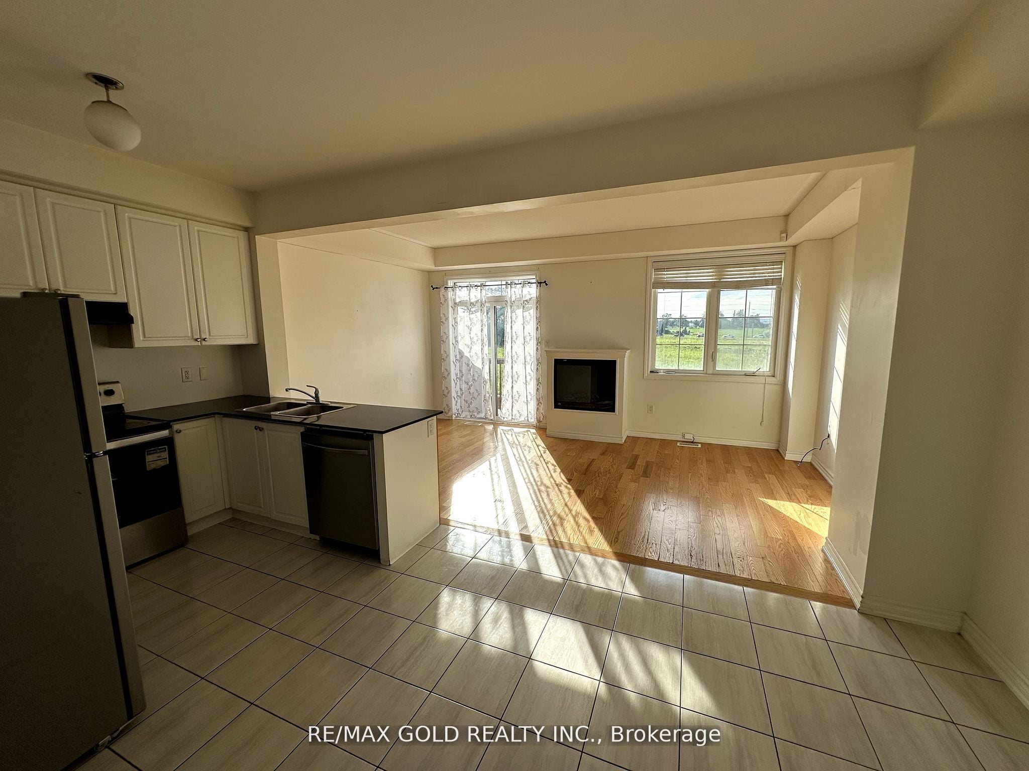 Additional image 4 of 48 Agava Crescent, Brampton, ON, L6T 5V4