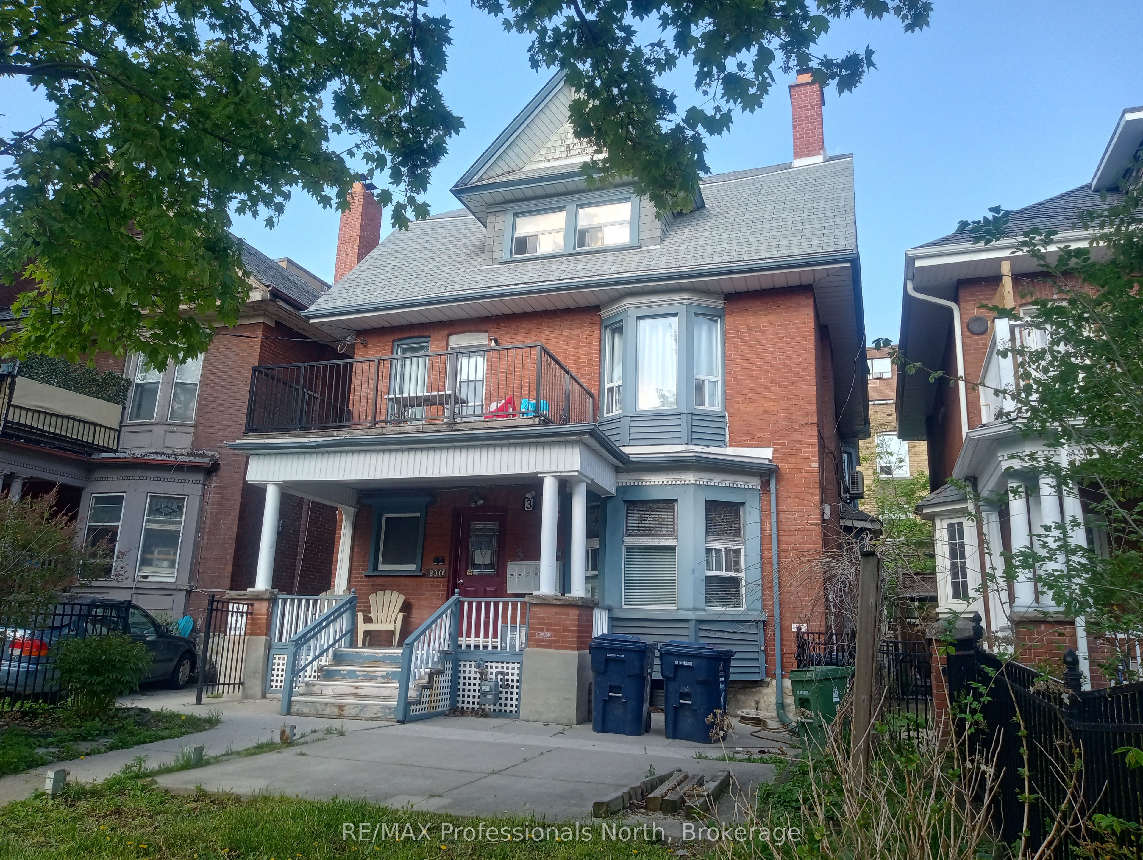 3 Maynard Avenue, Toronto, ON, M6K 2Z7