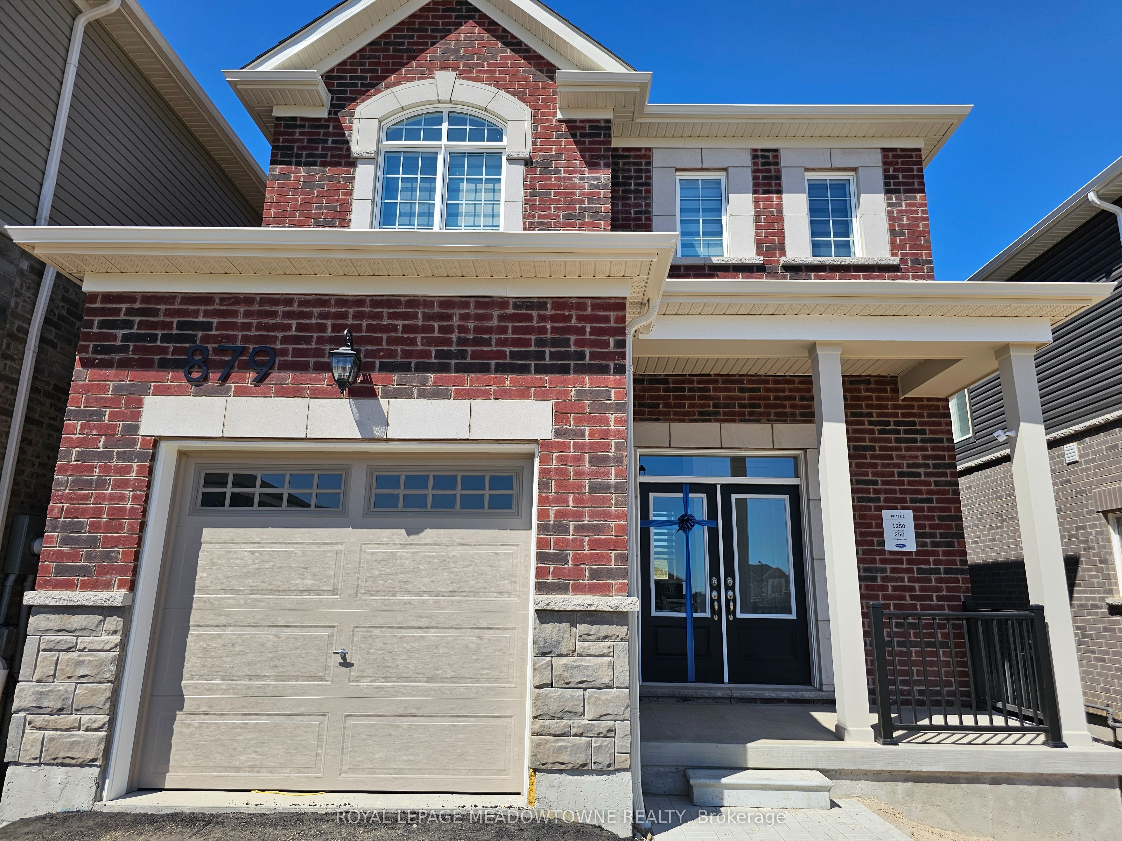 879 Amand Drive, Kitchener, ON, N2R 0V6