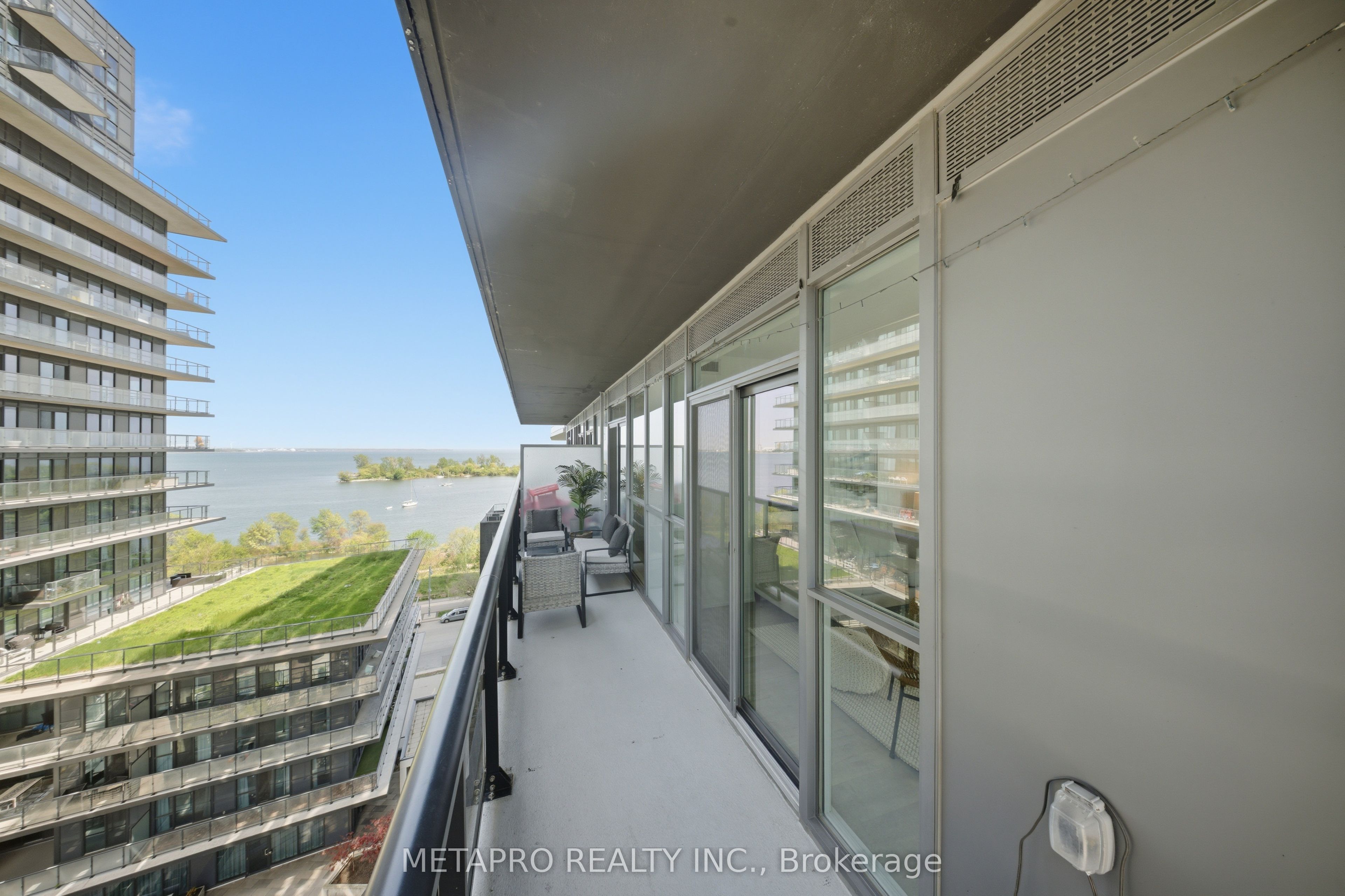 Additional image 3 of 809-110 Marine Parade Drive, Toronto, ON, M8V 0A3