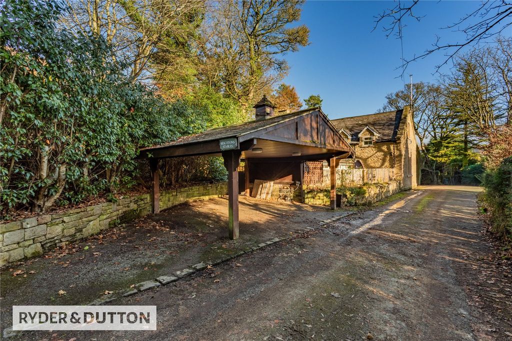 4 bed detached house for saleShawclough Road, Shawclough, Rochdale, Greater Manchester OL12