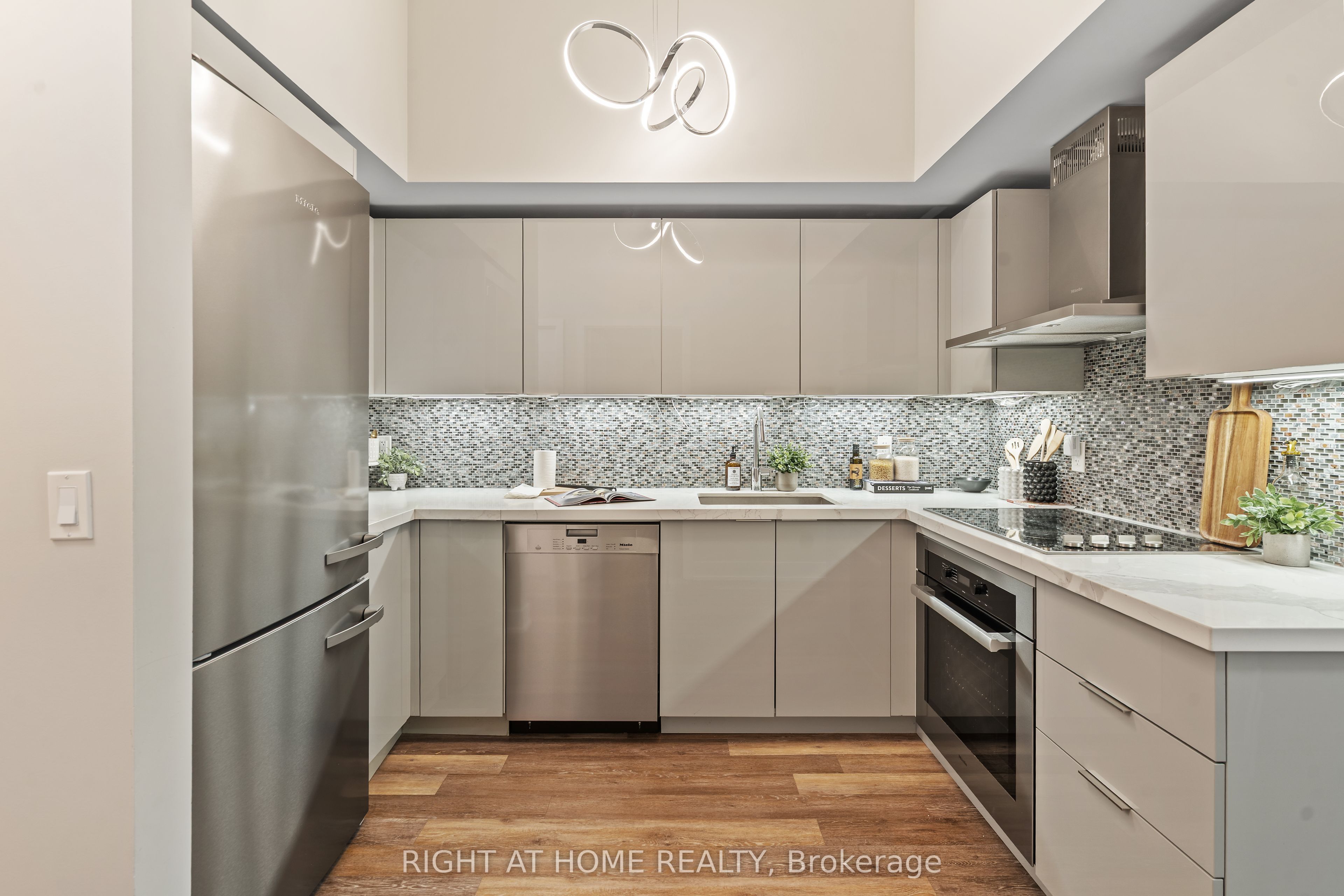 Additional image 6 of 329-30 Shore Breeze Drive, Toronto, ON, M8V 0J1