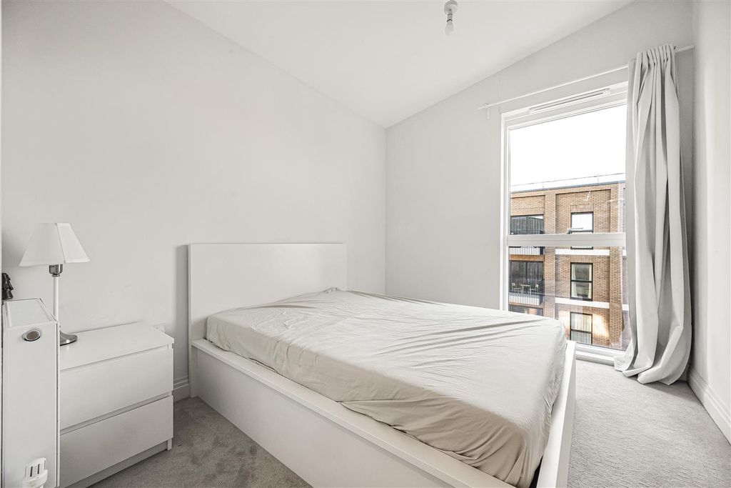 Additional image 15 of 2 bed flat for salePalmer Street, Reading RG1