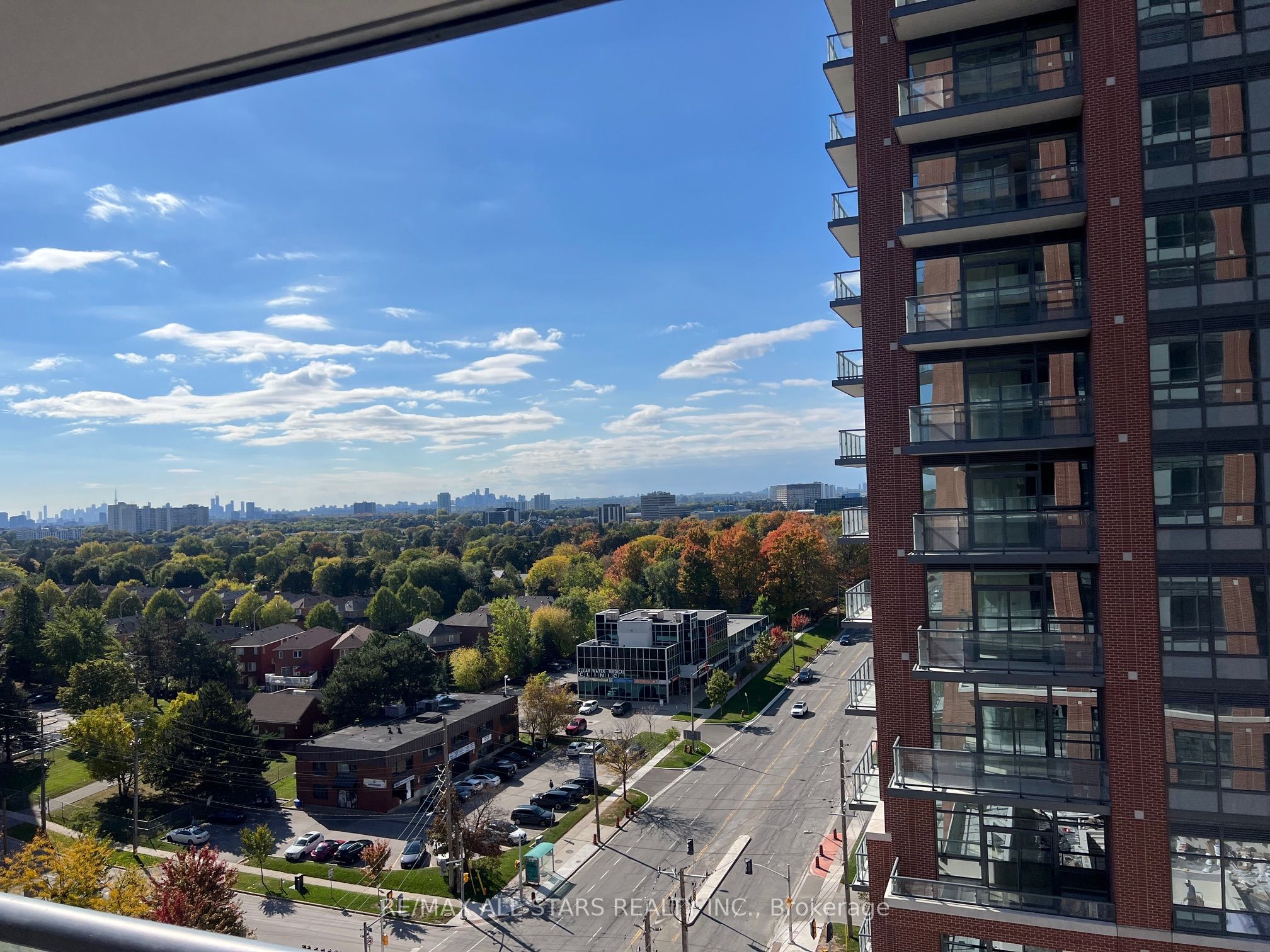 1124-3270 Sheppard Avenue E, Toronto, ON, M1T 3K3