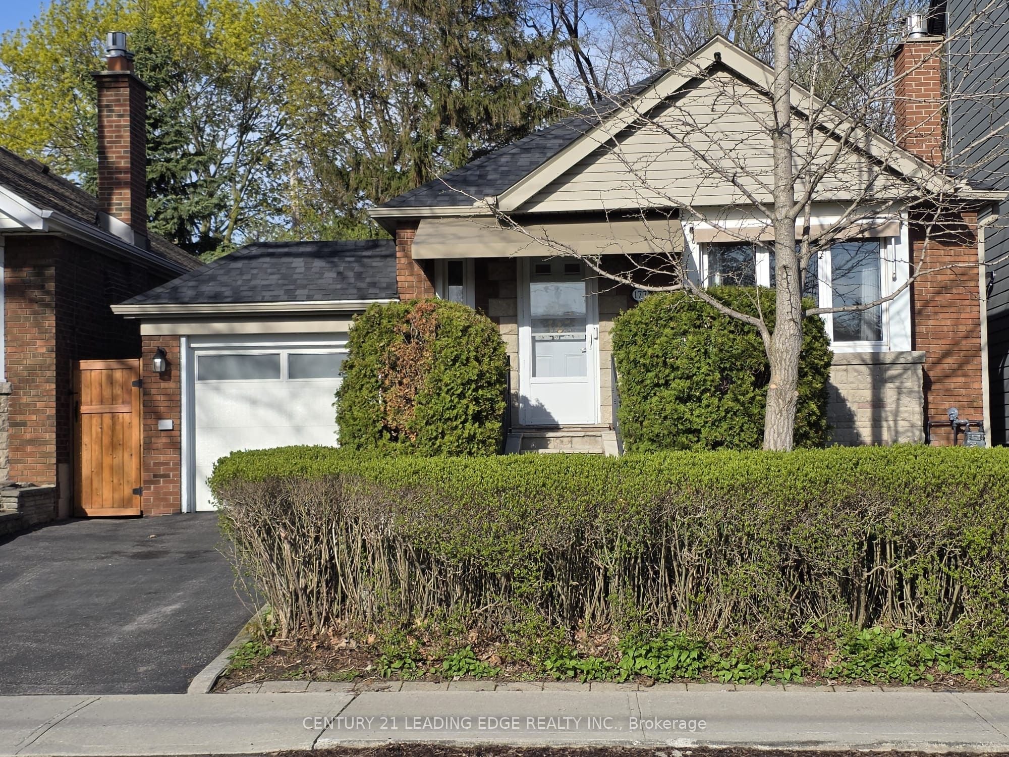177 Fallingbrook Road, Toronto