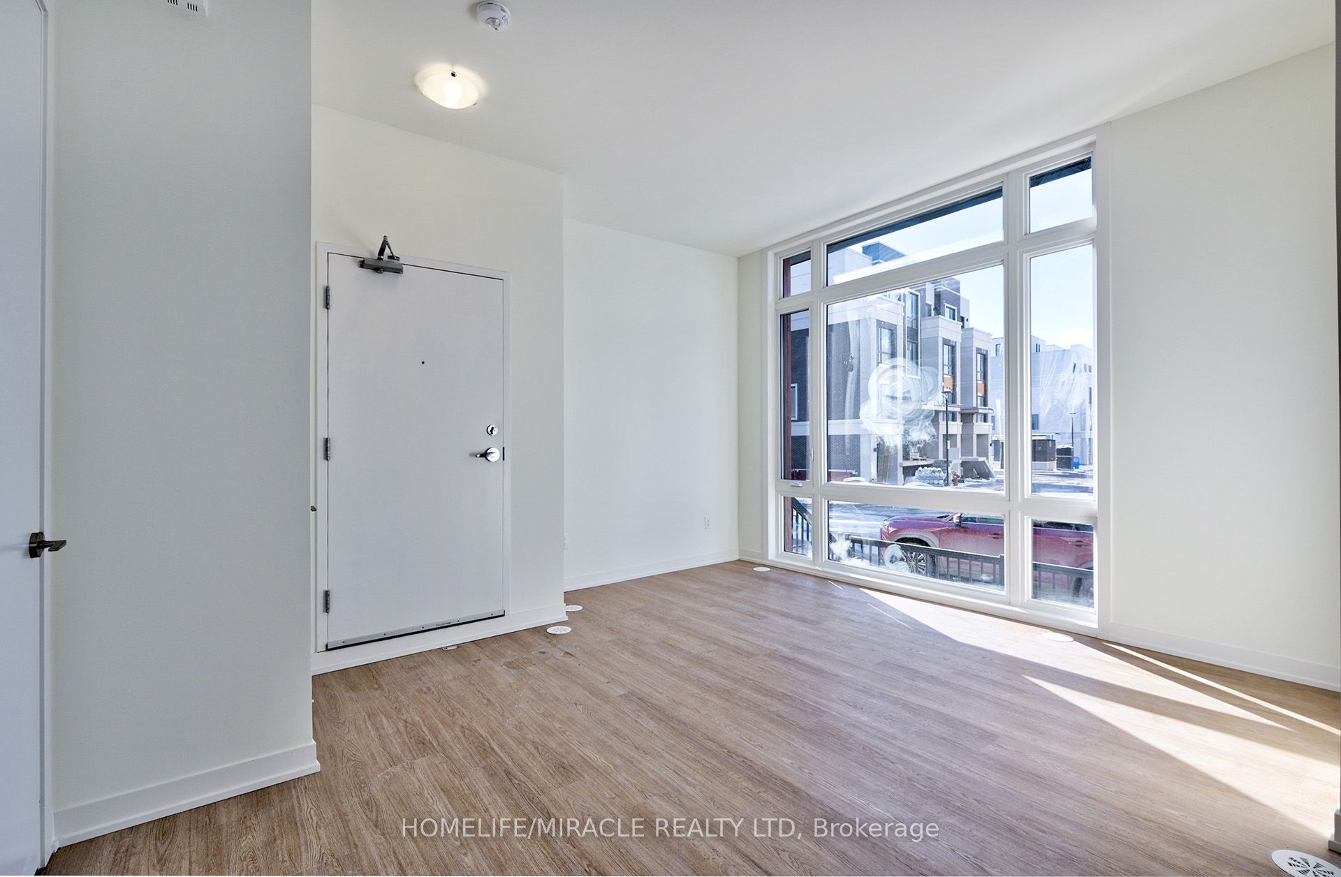 1221-8 David Eyer Road, Richmond Hill, ON, L4S 0N5 photo 5