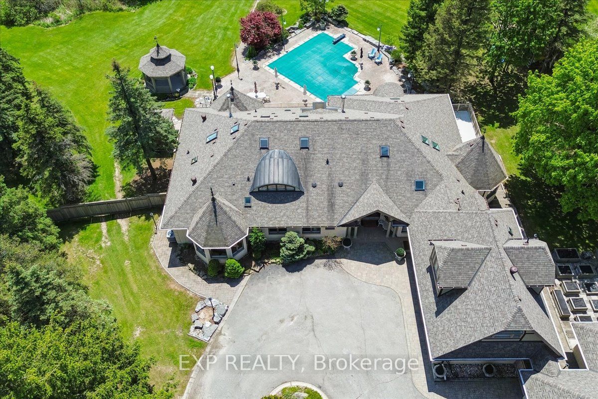 332 Burns Boulevard, King, ON, L7B 1E1 photo 3