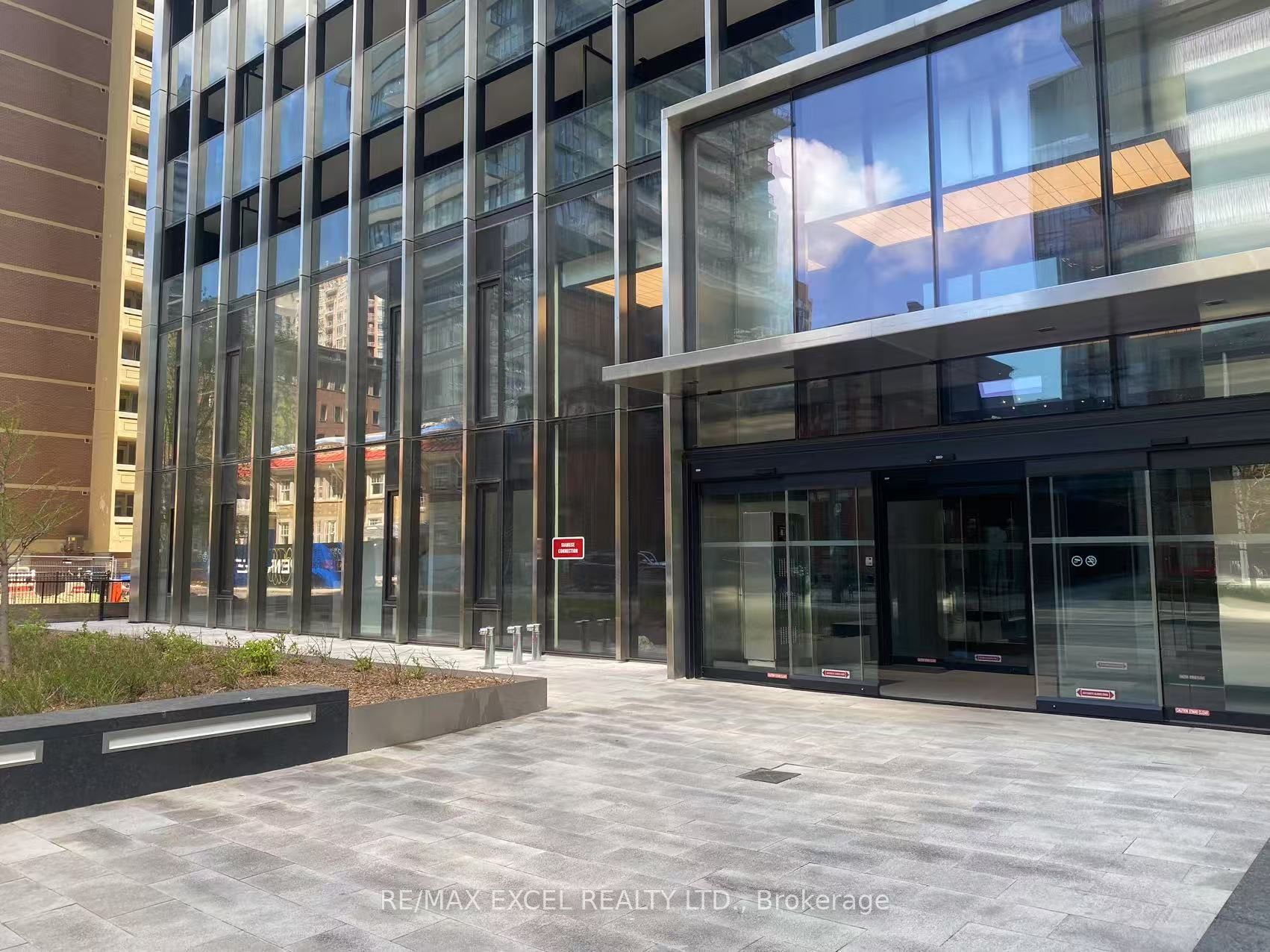 2803-55 Charles Street E, Toronto, ON, M4Y 0J1