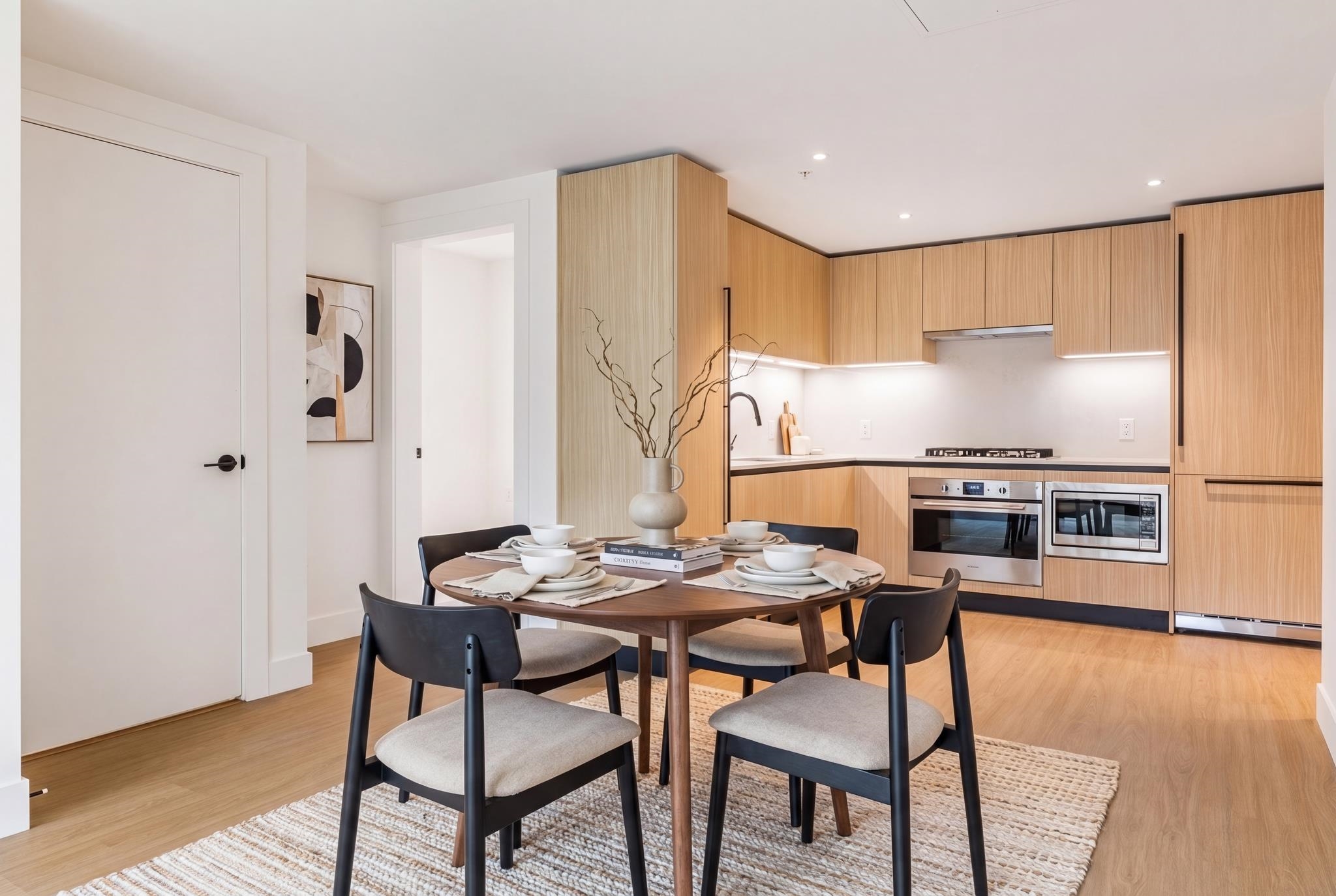 Additional image 4 of 202-2235 Broadway E, Vancouver, BC, V5N 0J5